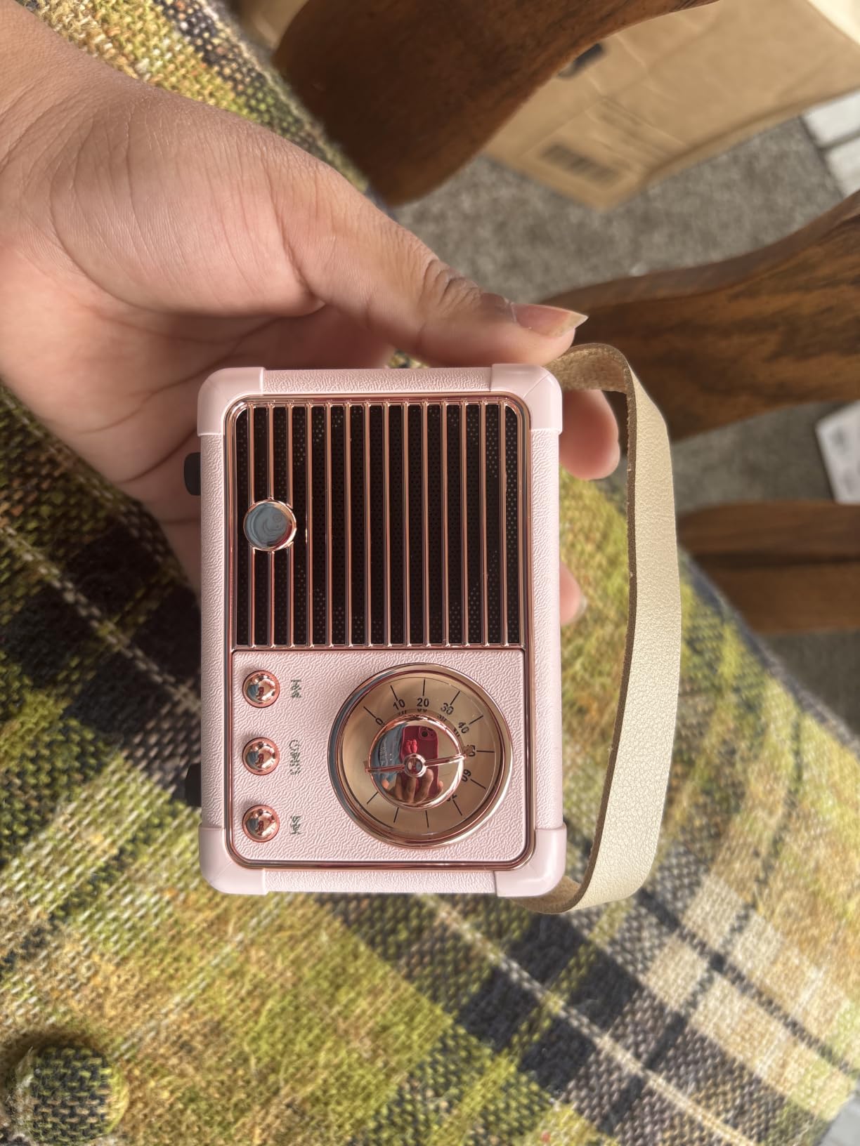 Baolira Retro Bluetooth Speaker, Vintage Decor, Birthday Gifts for Women | Small Portable Speaker, Vintage Bluetooth Speaker, Retro Home Decor, Office & Bedroom Decor, Gifts for Teen Girls and Women customer photo 2