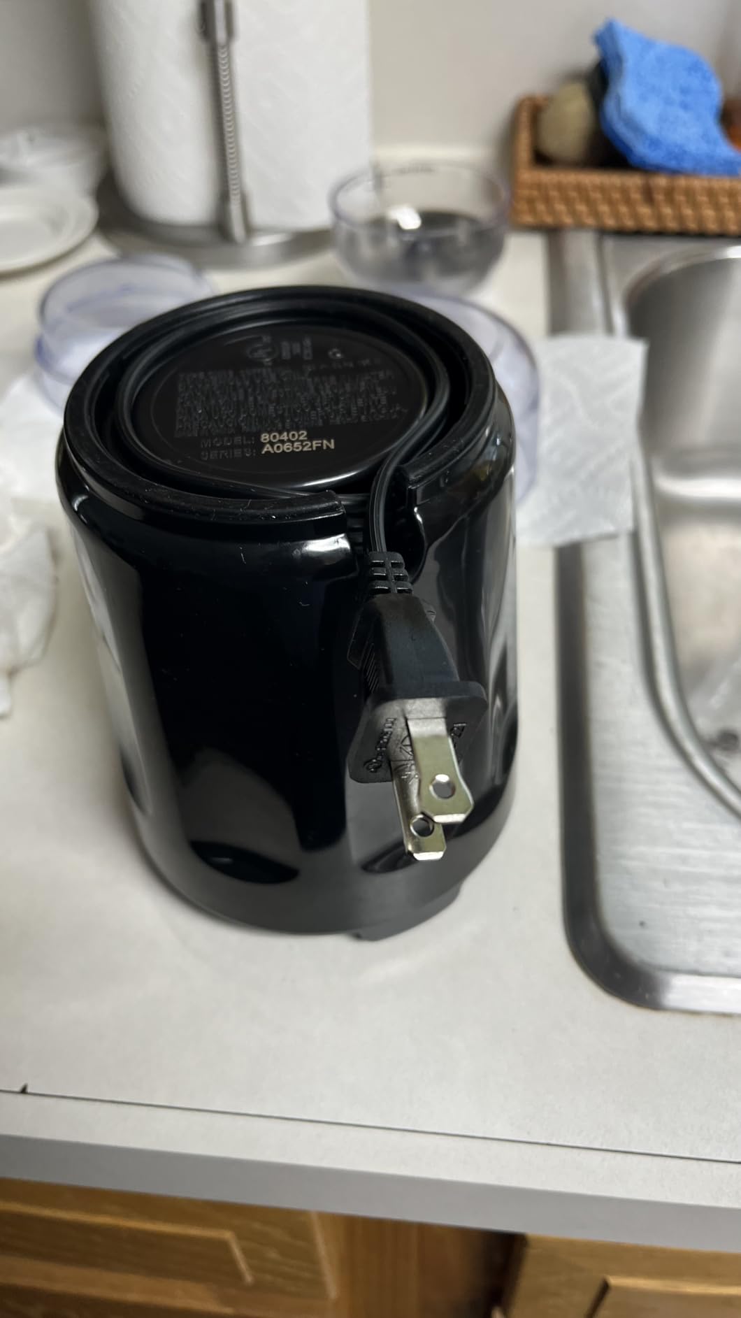 Proctor Silex Sound Shield Electric Coffee Grinder for Quiet Grinding, Stainless Steel Blades, Beans, Spices and More, 12 Cups, Black (80402) customer photo 1
