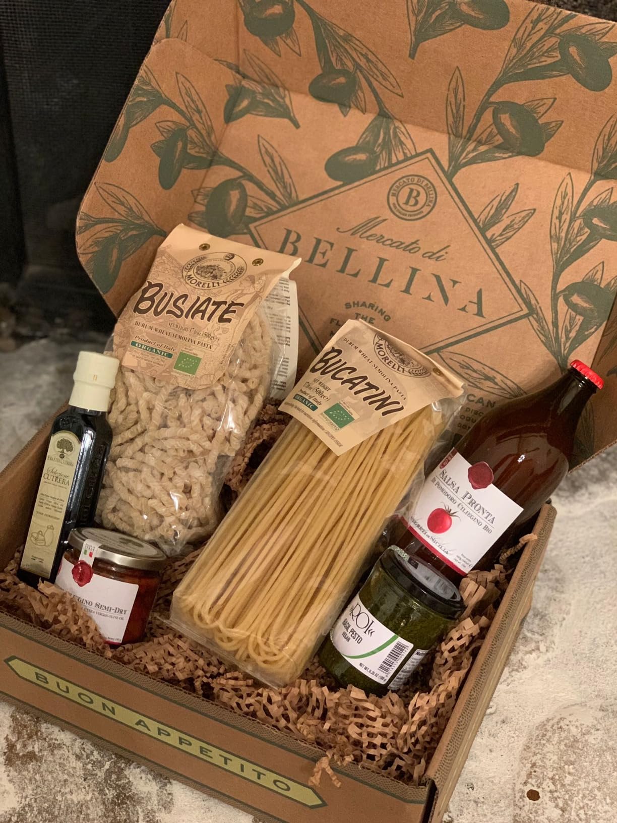 Mercato di Bellina Italian Food Gift Basket La Cucina Italiana - Vegan-Friendly, All-Natural Pasta Gift Basket, Gourmet Present for Foodies, Anniversary, Holiday or Celebration customer photo 1