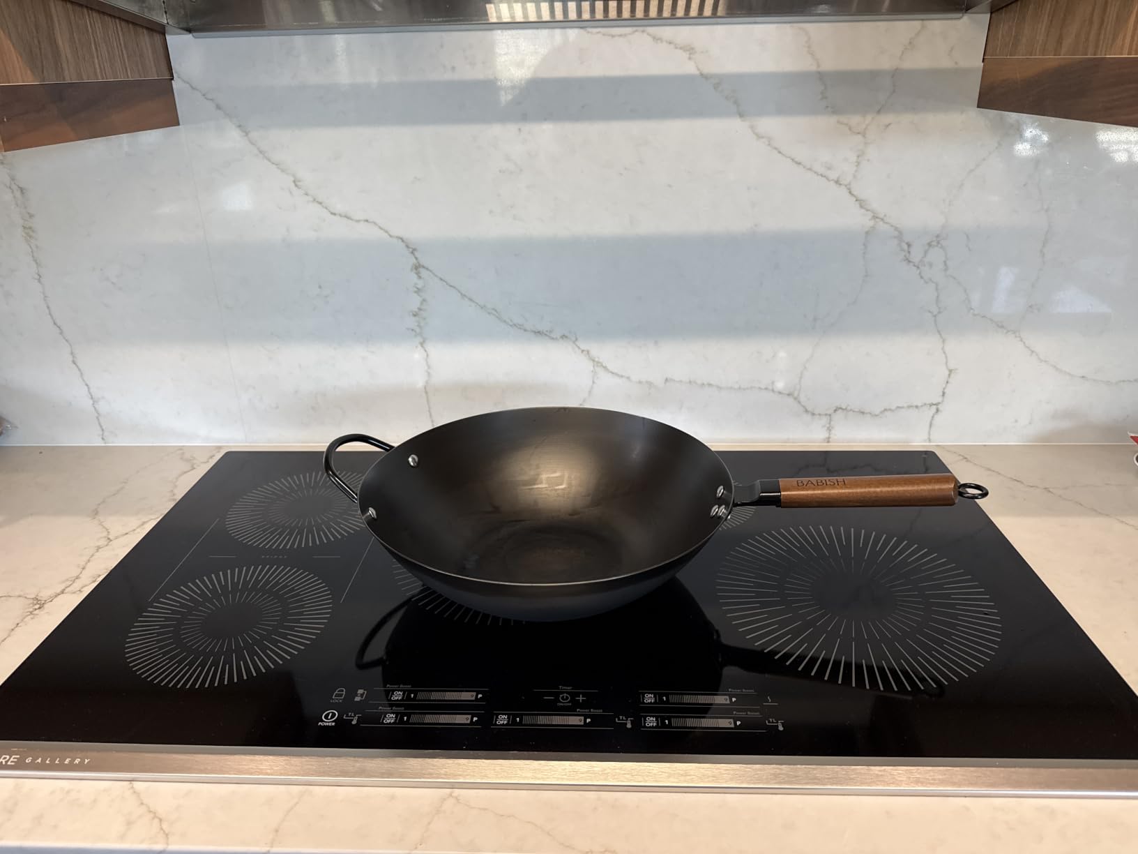 Babish 14 Inch Carbon Steel Wok Pan, Flat Bottom Stir Fry Pan, Induction | Carbon Steel Flat Bottom Wok with Wooden Handle & Helper Handle, Stir Fry Pan for Chinese Cooking, Gas Electric Induction customer photo 1