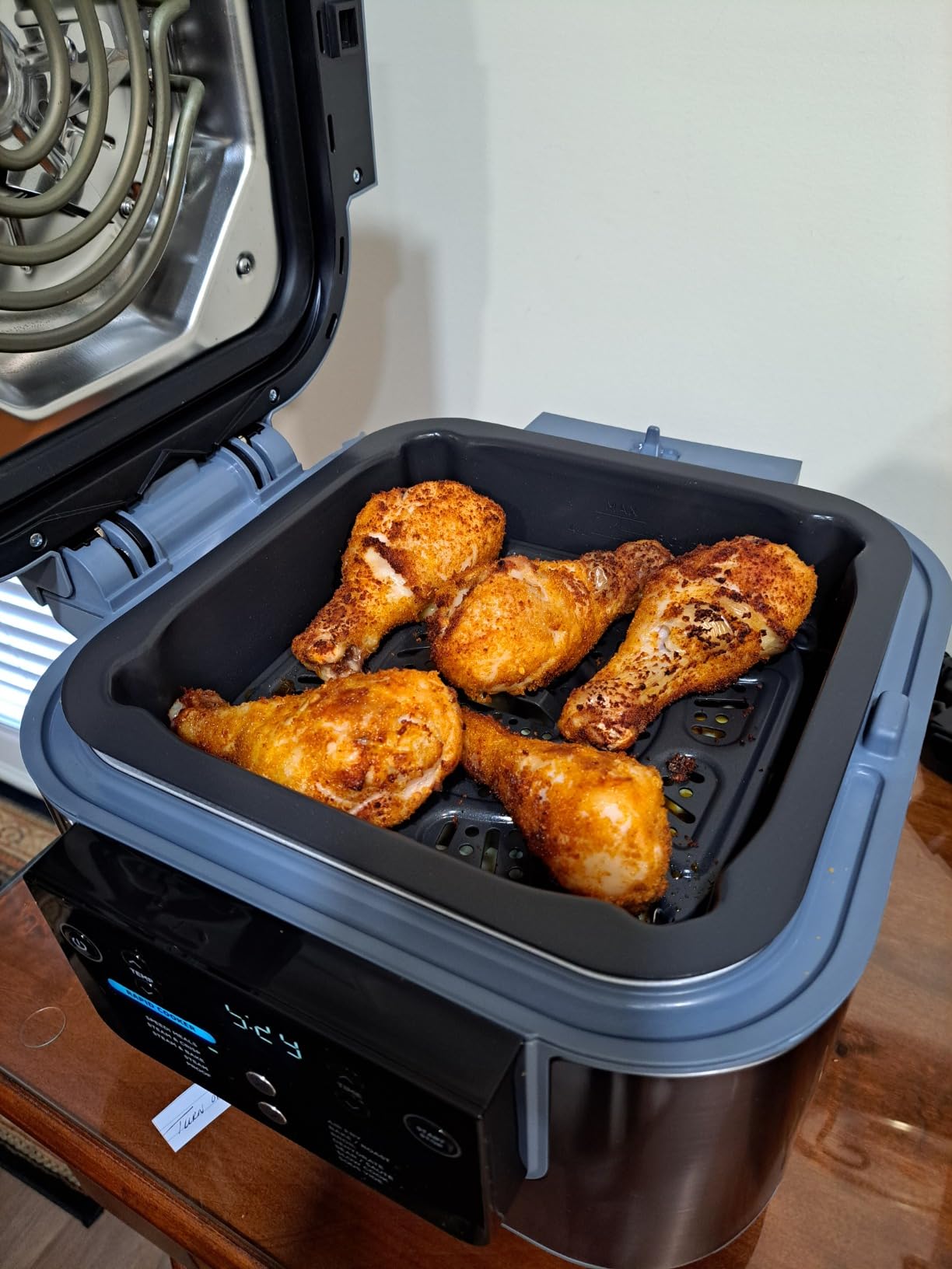 Ninja SF301 Speedi Rapid Cooker & Air Fryer, 6-Quart Capacity, 12-in-1 Functions to Steam, Bake, Roast, Sear, Sauté, Slow Cook, Sous Vide & More, 15-Minute Speedi Meals All In One Pot, Sea Salt Gray customer photo 2