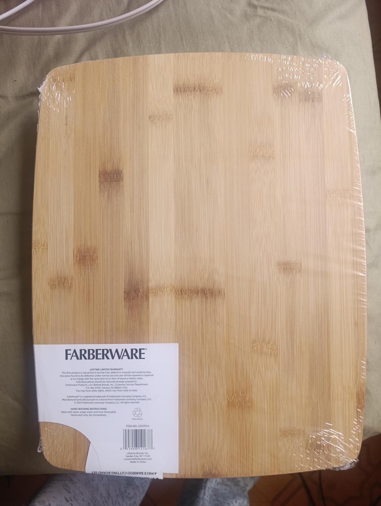 Farberware Bamboo Cutting Board Set, 4-Piece, Reversible customer photo 1