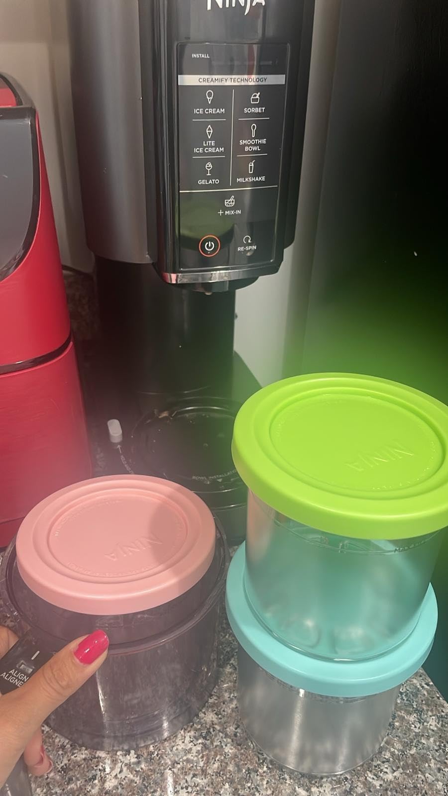 Ninja CREAMi Original Pints 4 Pack, Compatible with NC299AMZ and NC300s Series Ice Cream Makers, BPA-Free and Dishwasher Safe (XSKPLD4BCD) customer photo 1