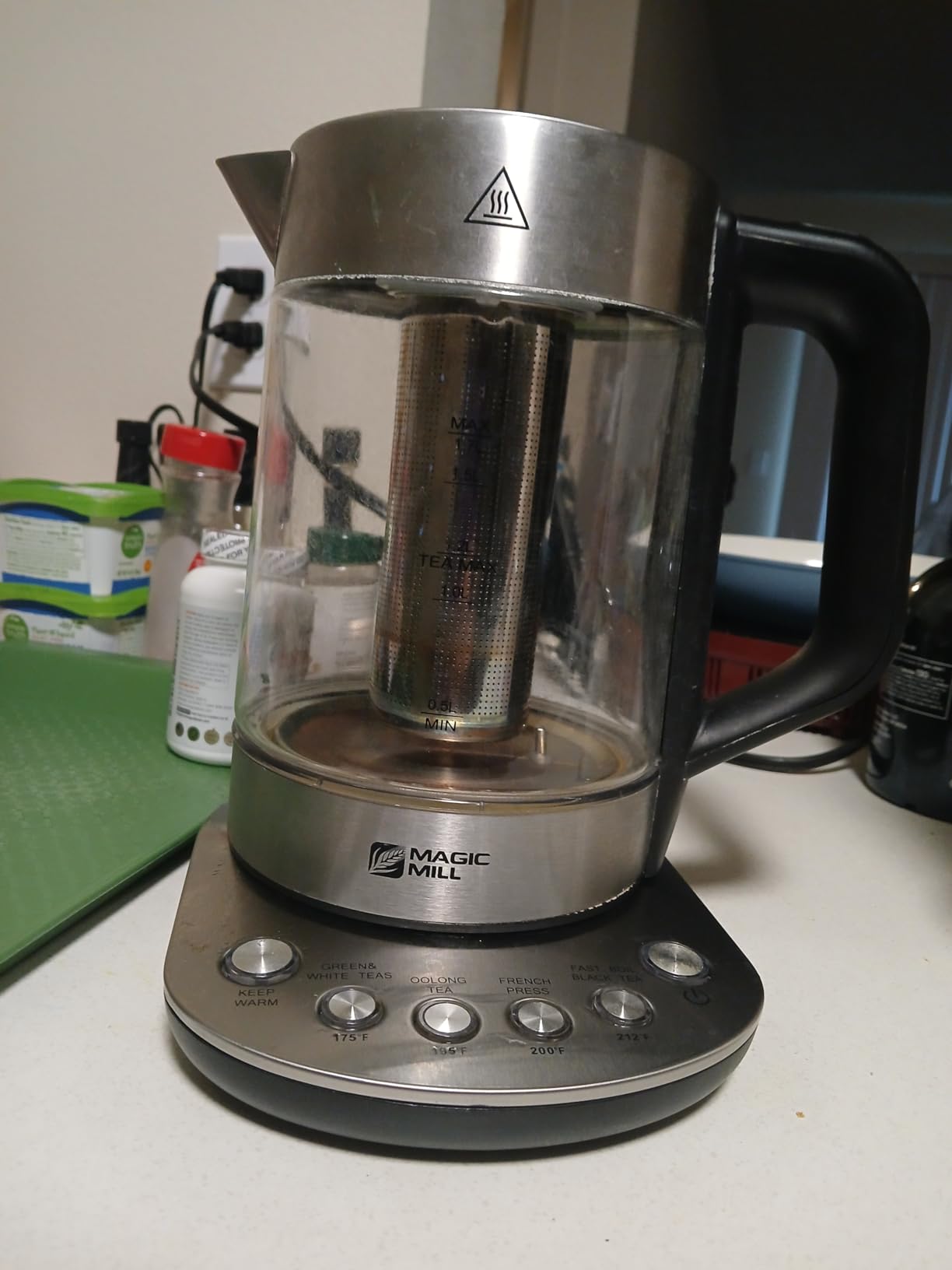 Magic Mill Pro Electric Kettle with tea Infuser and Temperature Control - Keep Warm Function, Rapid Boil, Automatic Safety Shut Off, BPA Free, No Plastic on Water, British Patent Technology,Large 1.7L customer photo 2