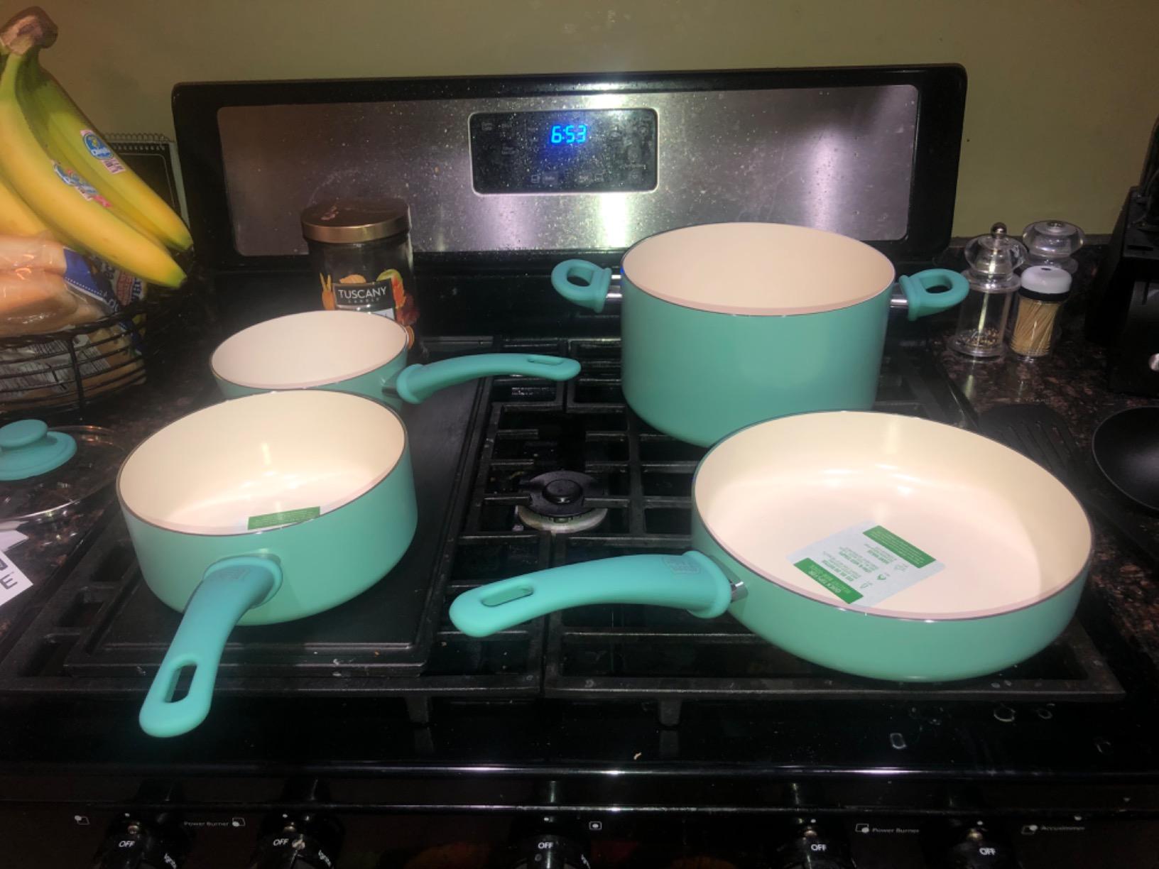 GreenLife 16 Piece Ceramic Nonstick Pots & Pans Cookware Set, Cream customer photo 2
