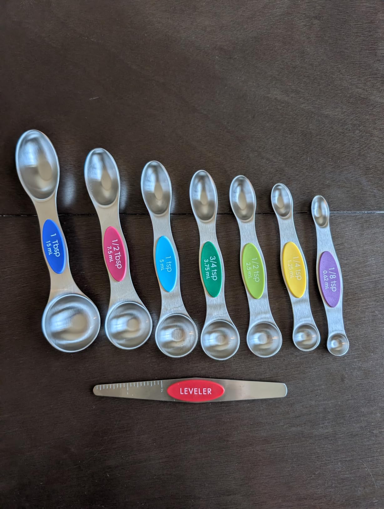 ChefAide Pack of 8 Stainless Steel Magnetic Measuring Spoons Set, Dual Sided, Stackable, Adjustable Teaspoon and Tablespoon Measure Spoon with Leveler, Kitchen Gadgets customer photo 1