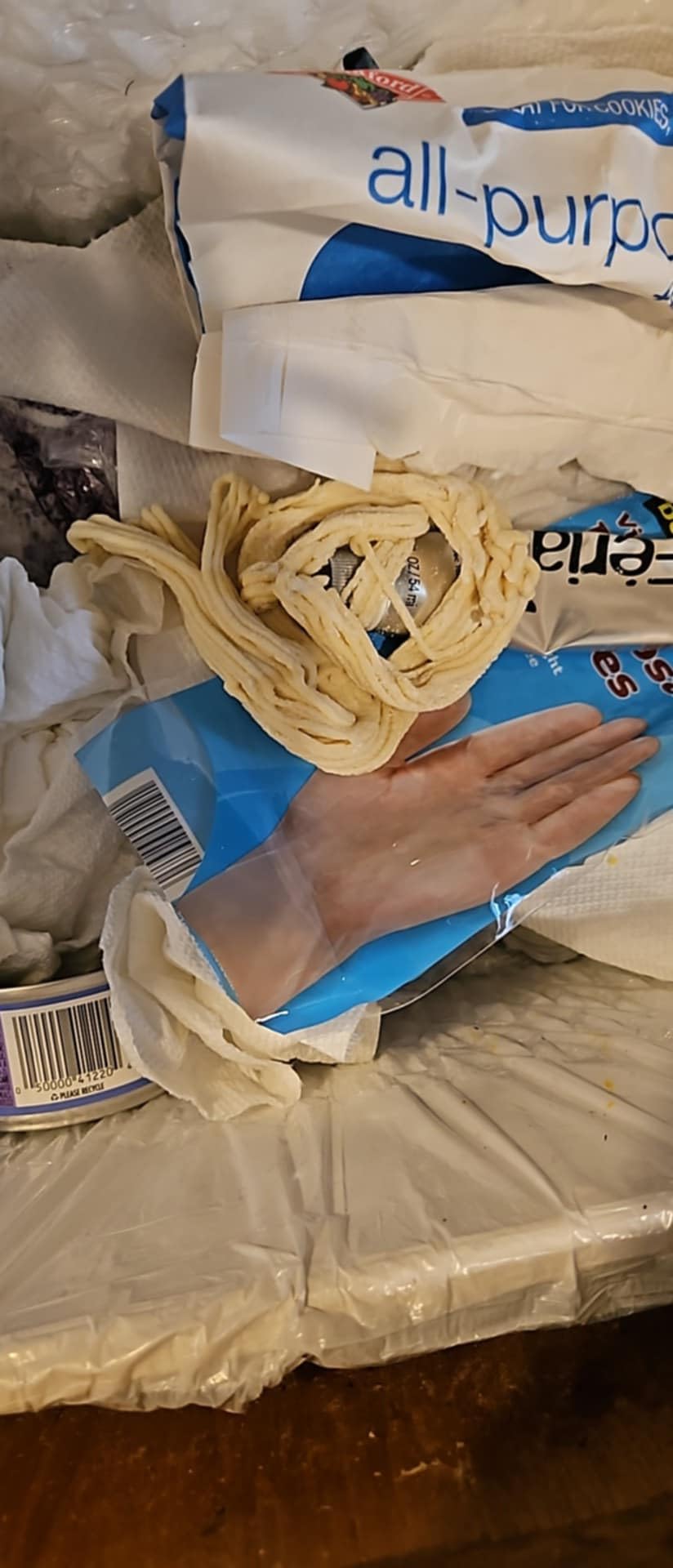 Philips 7000 Series Pasta Maker, ProExtrude Technology 150W, 8 discs, Perfect Mixing Technology, Prepare up to 8 Portions, HomeID App, White (HR2660/03) customer photo 2