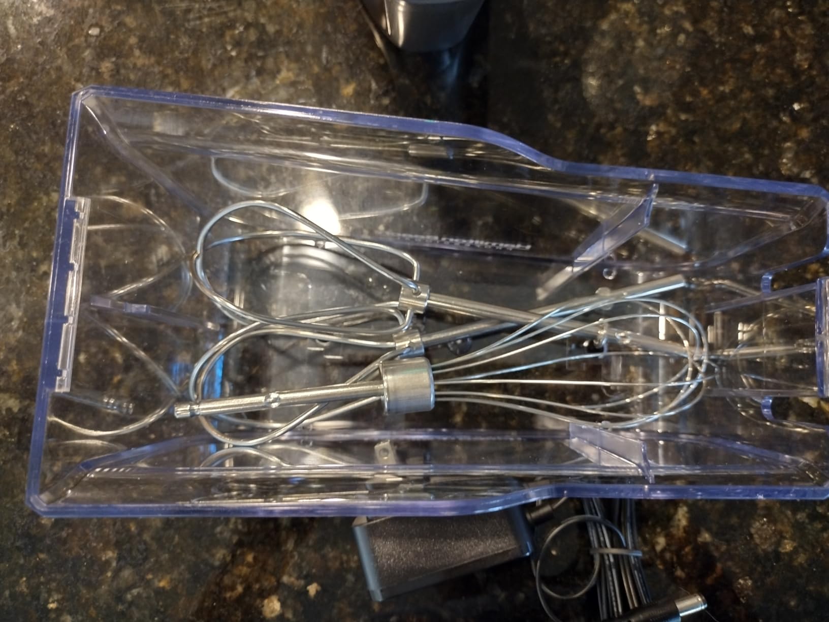 Hamilton Beach Professional Cordless Electric Hand Mixer | Infinite Speed Control | Powerful DC Motor | Quick Recharging | LCD Screen | Black | 62673 customer photo 2