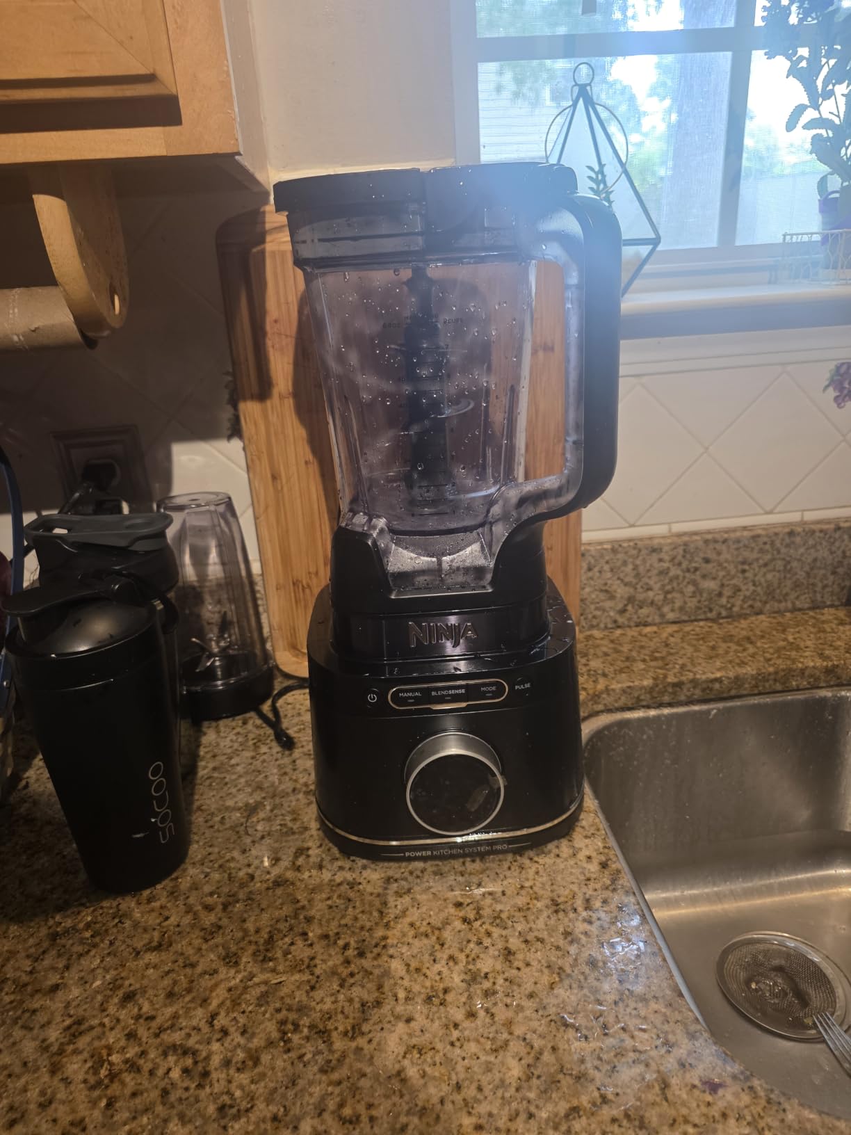 Ninja Kitchen System, BlendSense Tech, 72 oz, 1800PW, Black, TB401 customer photo 1
