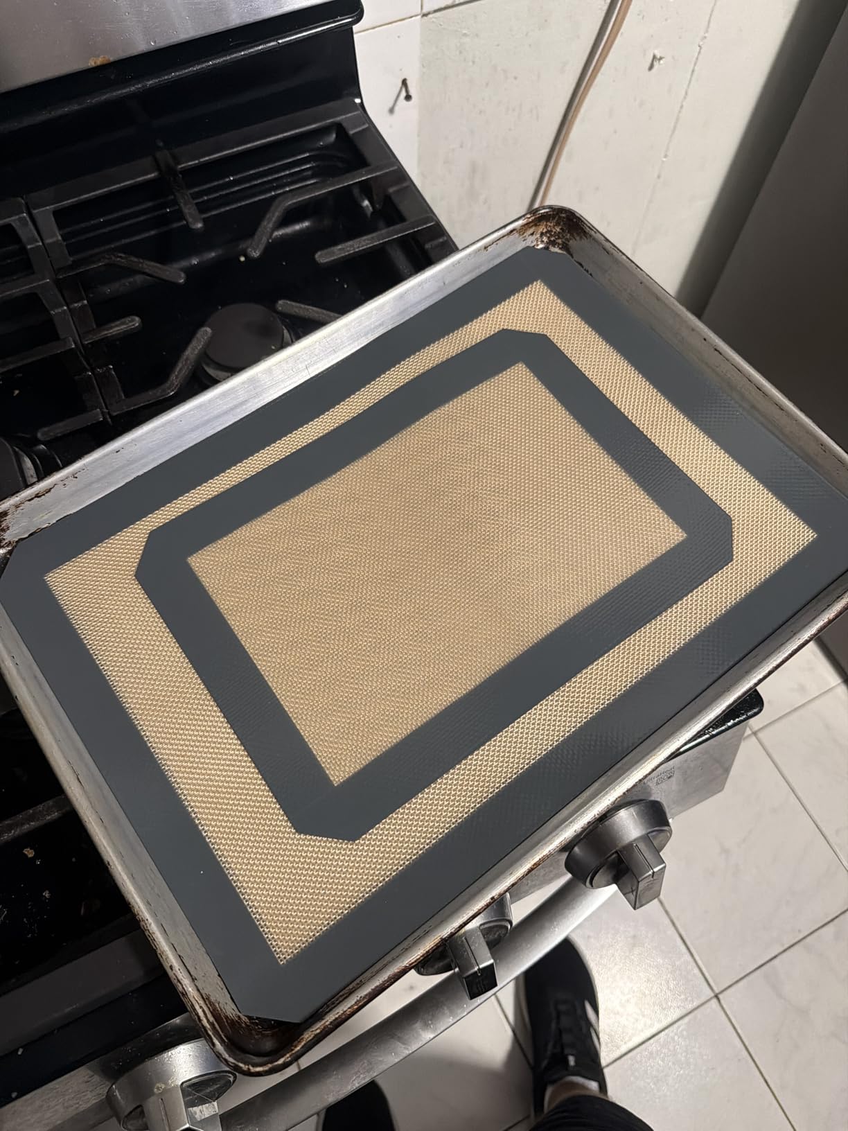 Silicone Baking Mat Set, Nonstick Reusable Liners, 2 Half & 1 Quarter Sheet for Cookies, Bread, Pastry, Dough Prep and Oven Baking customer photo 1
