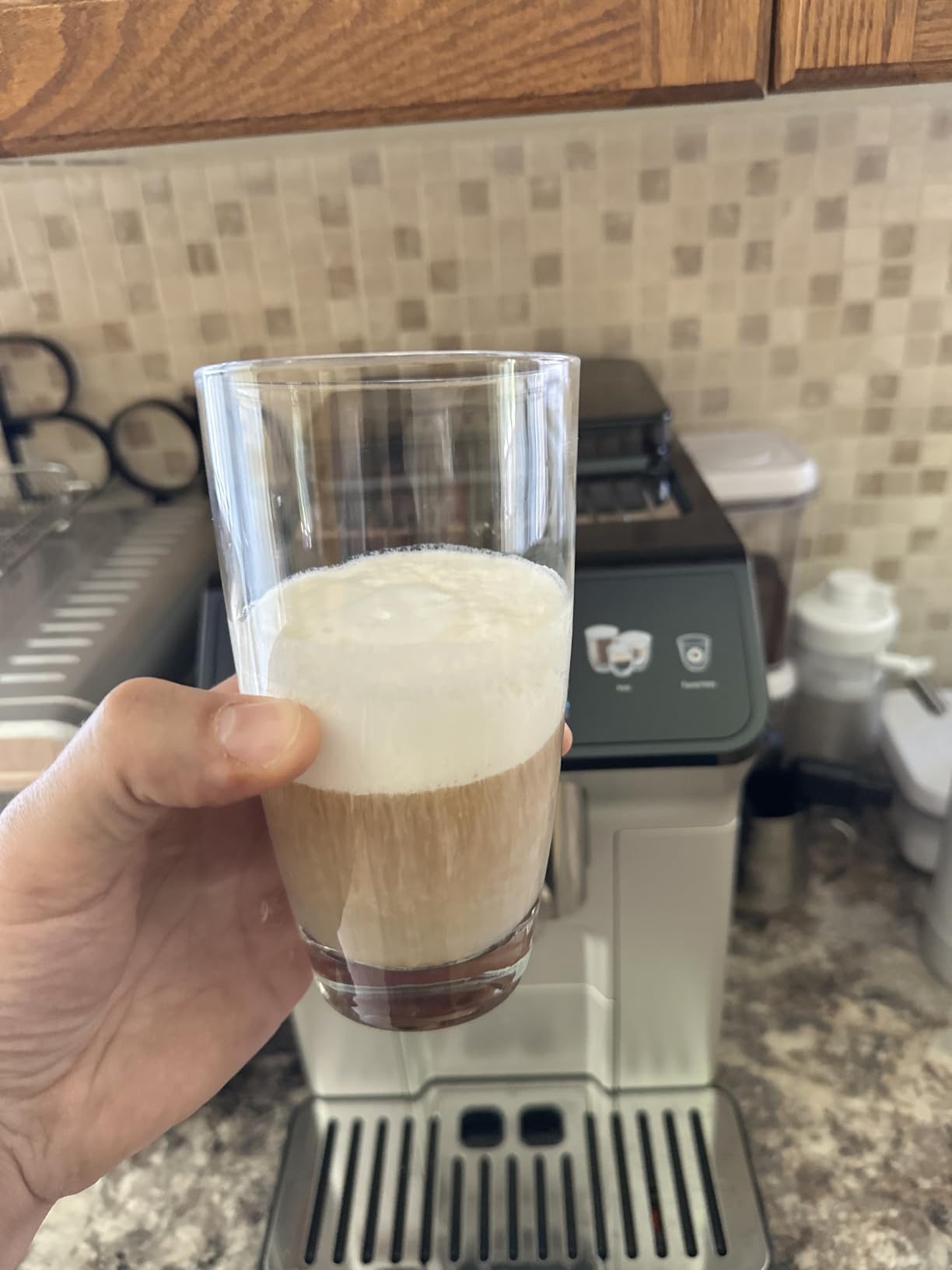 De'Longhi Eletta Explore Espresso Machine with Cold Brew, Hot & Cold Milk Frother - 50+ Recipes, Built in Grinder, Smartphone Compatible with Bean Adapt Technology for Ideal Extraction, 3.8 Pounds customer photo 2