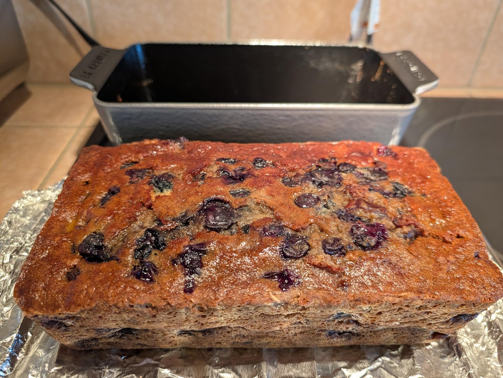 Enameled Cast Iron Signature Loaf Pan, 2qt., Shallot customer photo 2