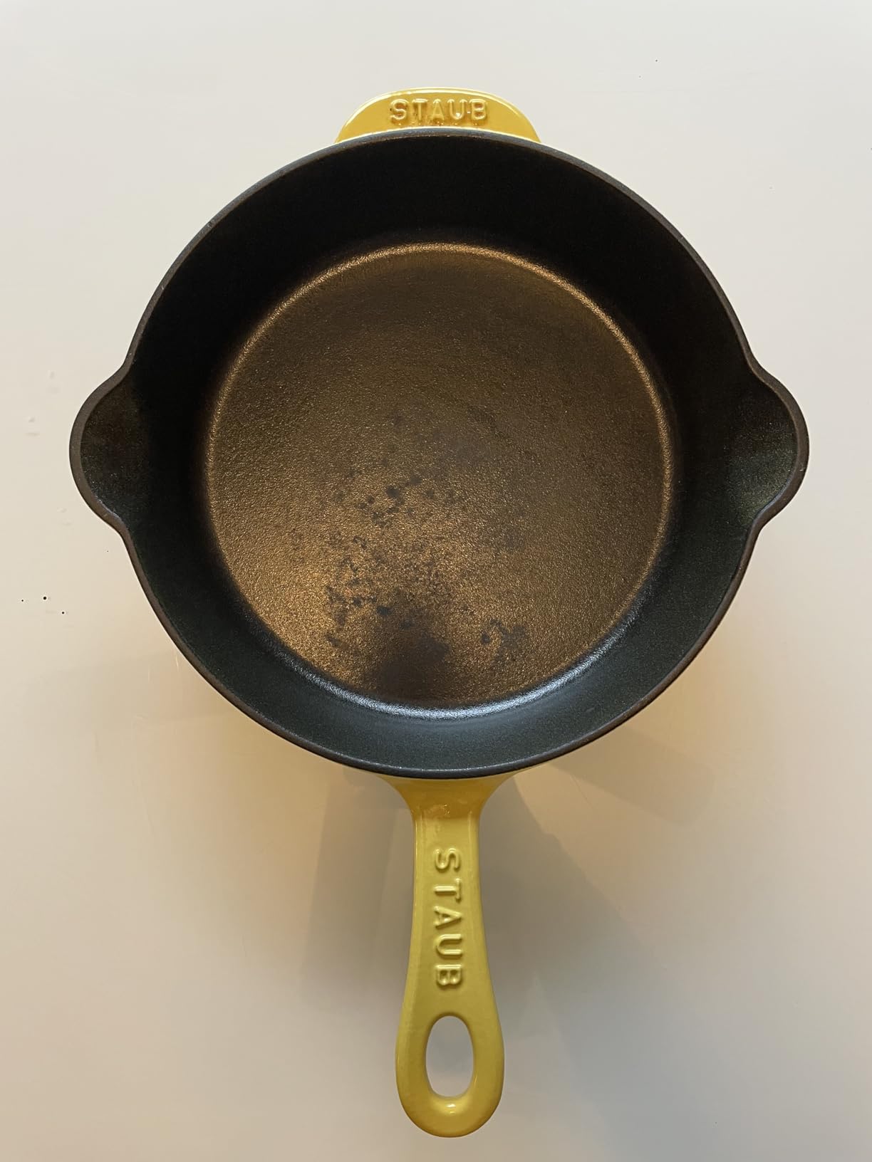 STAUB Cast Iron 8.5-inch Traditional Deep Skillet - White customer photo 1