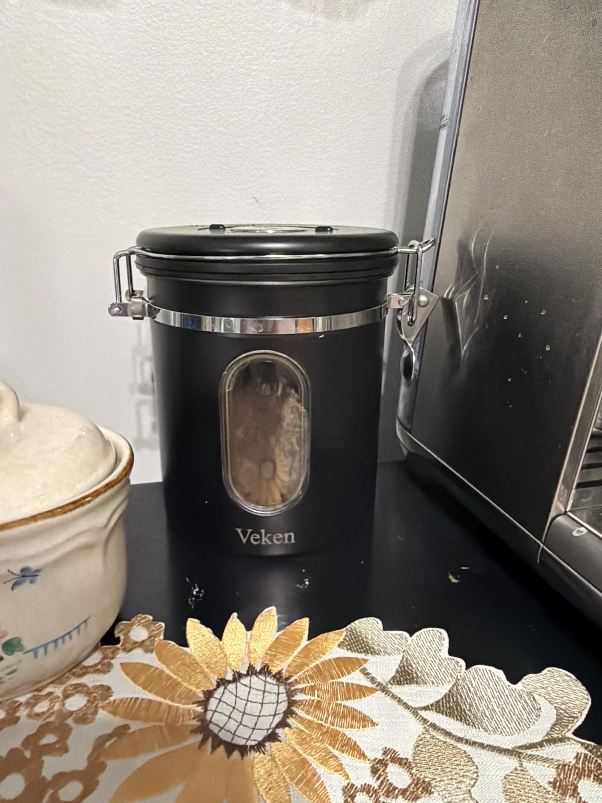 Veken Coffee Canister with Window, Airtight Stainless Steel Pantry Container, Kitchen Food Storage Organizers for Beans, Ground, Espresso, Rice, Tea, Sugar, Cereal, Bar Accessories, Gifts, Lids, Jars, 22OZ, Black customer photo 1