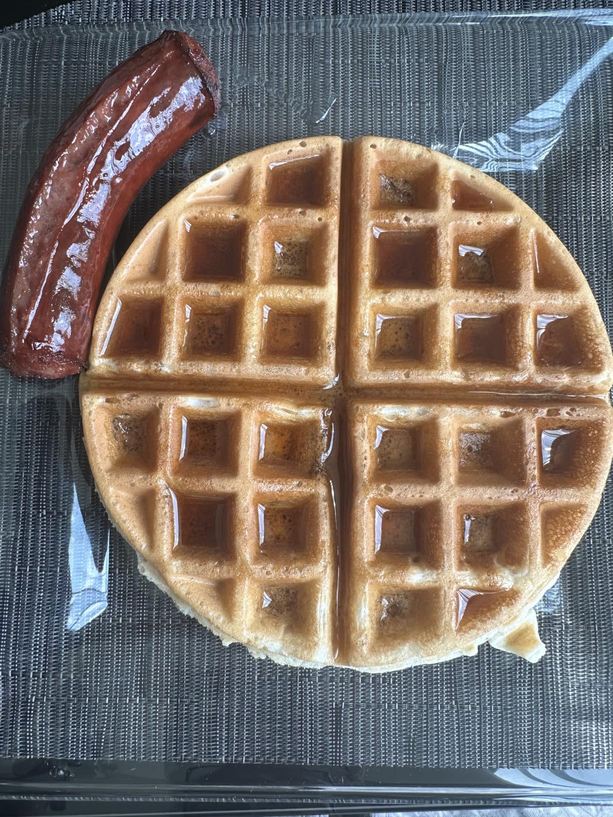 bella Flip-n-Store Waffle Maker with EverGood Ceramic Nonstick Coating, Fits-anywhere Kitchenware, Power Indicator Light, Cool Touch Handle & Cord Wrap, 7 Wide & 1