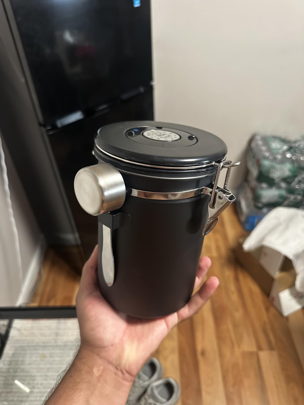 Ohtomber Coffee Canister Storage Container - 22OZ Stainless Steel Airtight Coffee Bean Storage Grounds Container with Date Tracker & Measuring Scoop, Kitchen Food Canister Jar for Cereal, Sugar, Tea customer photo 1