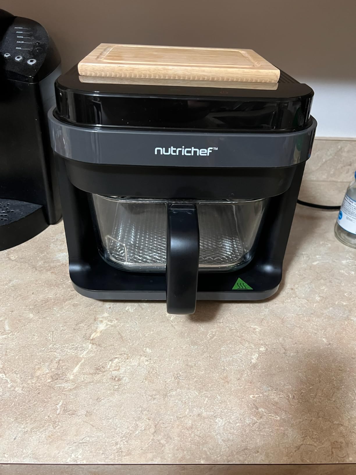 NutriChef 5.8 Quart Air Fryer | 8-in-1 Preset Cook Modes| Transparent Fry Bowl for Best Cooking Results | Cook Shrimp, Steak, Fries, Wings, Chicken & More | Precise Temperature Control & Time | White customer photo 2