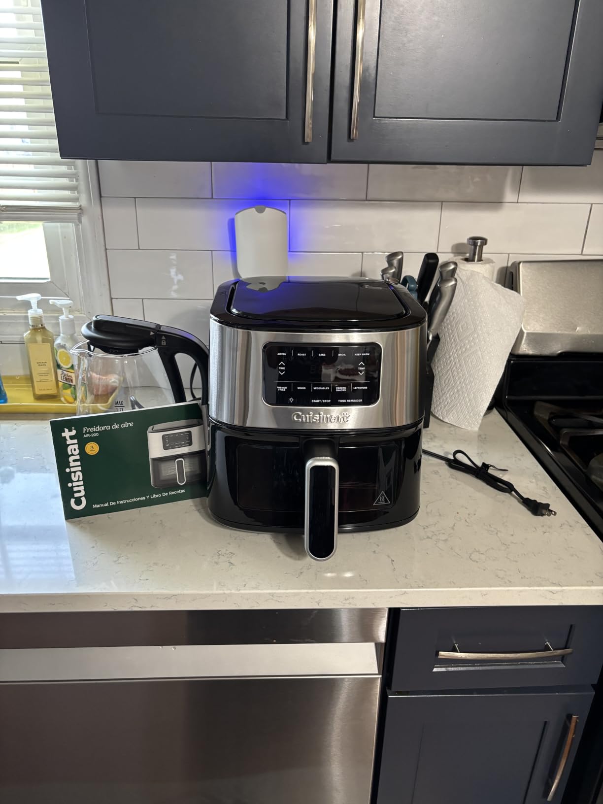 Cuisinart Air Fryer, 4.5-Quart Basket Fryer with 4 Cooking Functions to Air Fry, Roast, Bake, and Keep Warm, 4 Airfryer Presets, Dishwasher-Safe Parts, AIR-160NAS, Stainless Steel & Black customer photo 2