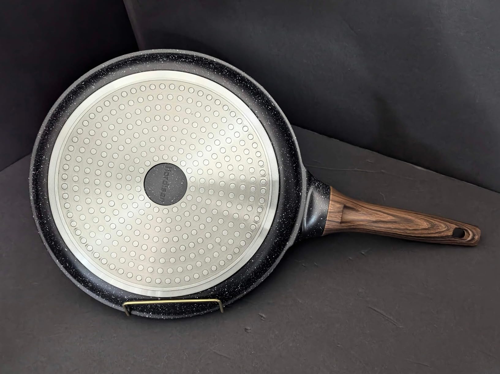 Kordisen Crepe Pan Nonstick, 10 Inch Dosa Pan with Spreader, Granite Coating Comales Para Tortillas Pancake Pan, Flat Bottom for Stove Top, Induction Compatible, PFOA Free customer photo 1