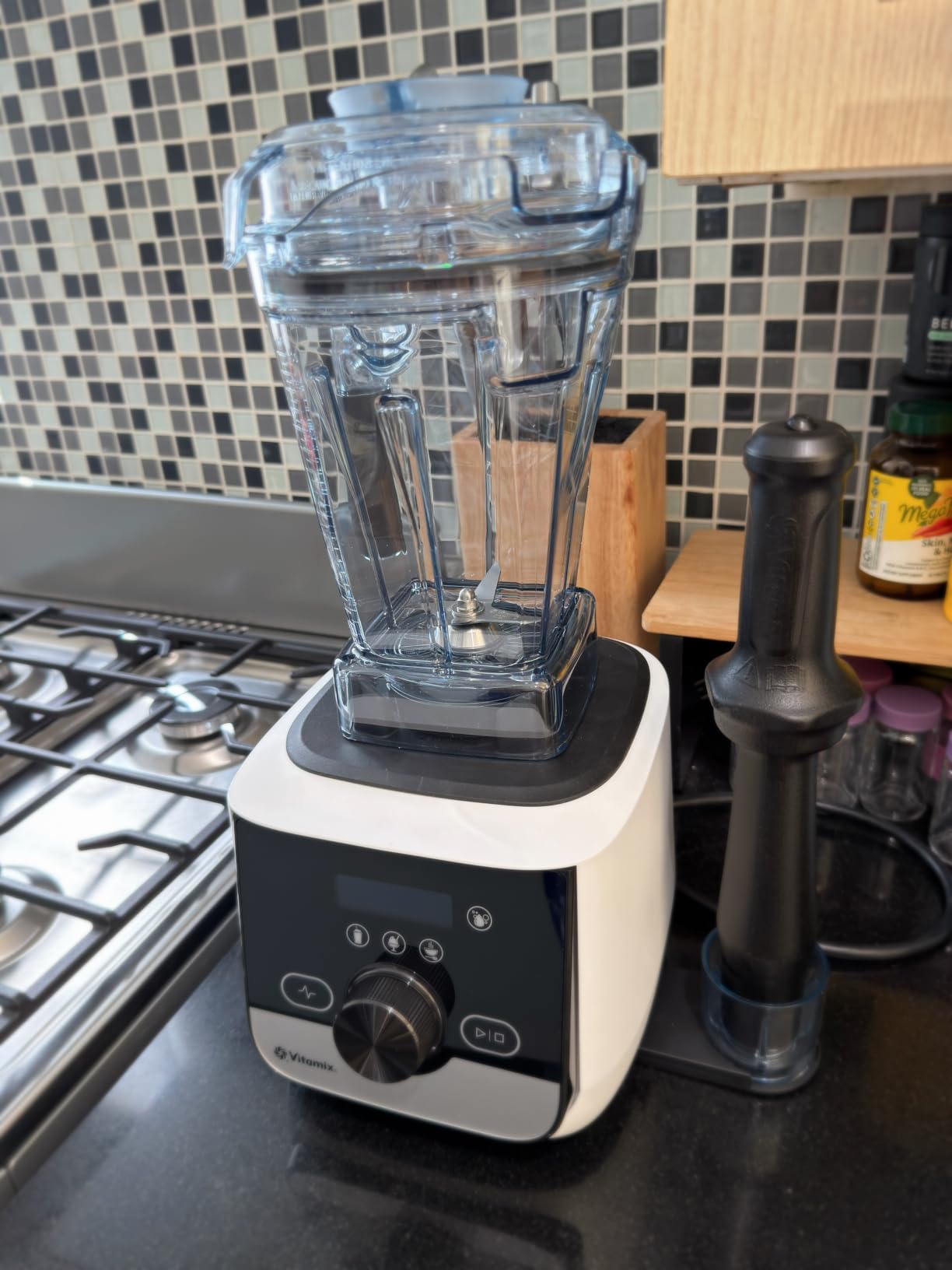 Vitamix Ascent X3 Blender with Three Blending Programs, Self-Cleaning Program, Professional-Grade Blender for Smoothies, Soups and More, Stainless-Steel Blades, 48 Oz Container, Shadow Black customer photo 1