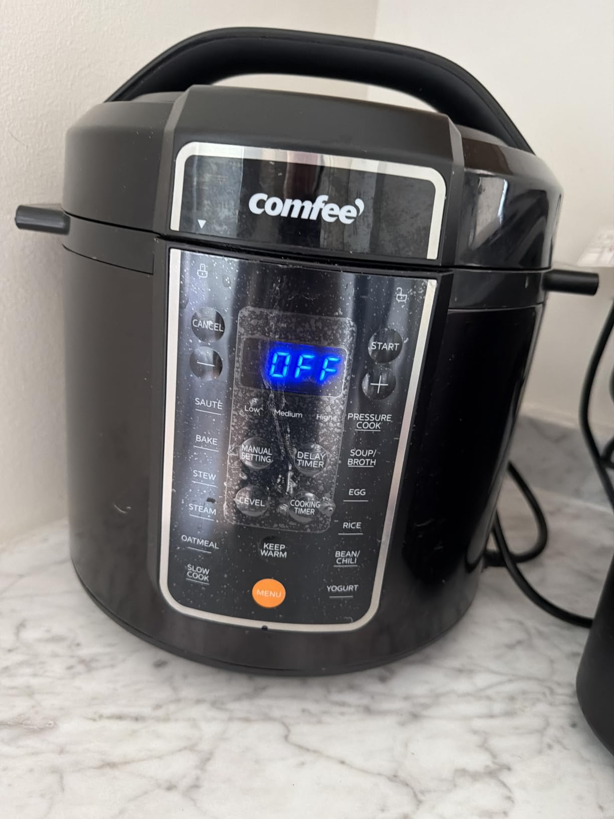 COMFEE' 12-in-1 Electric Pressure Cooker, 6 Quarts, Nonstick Pot customer photo 1