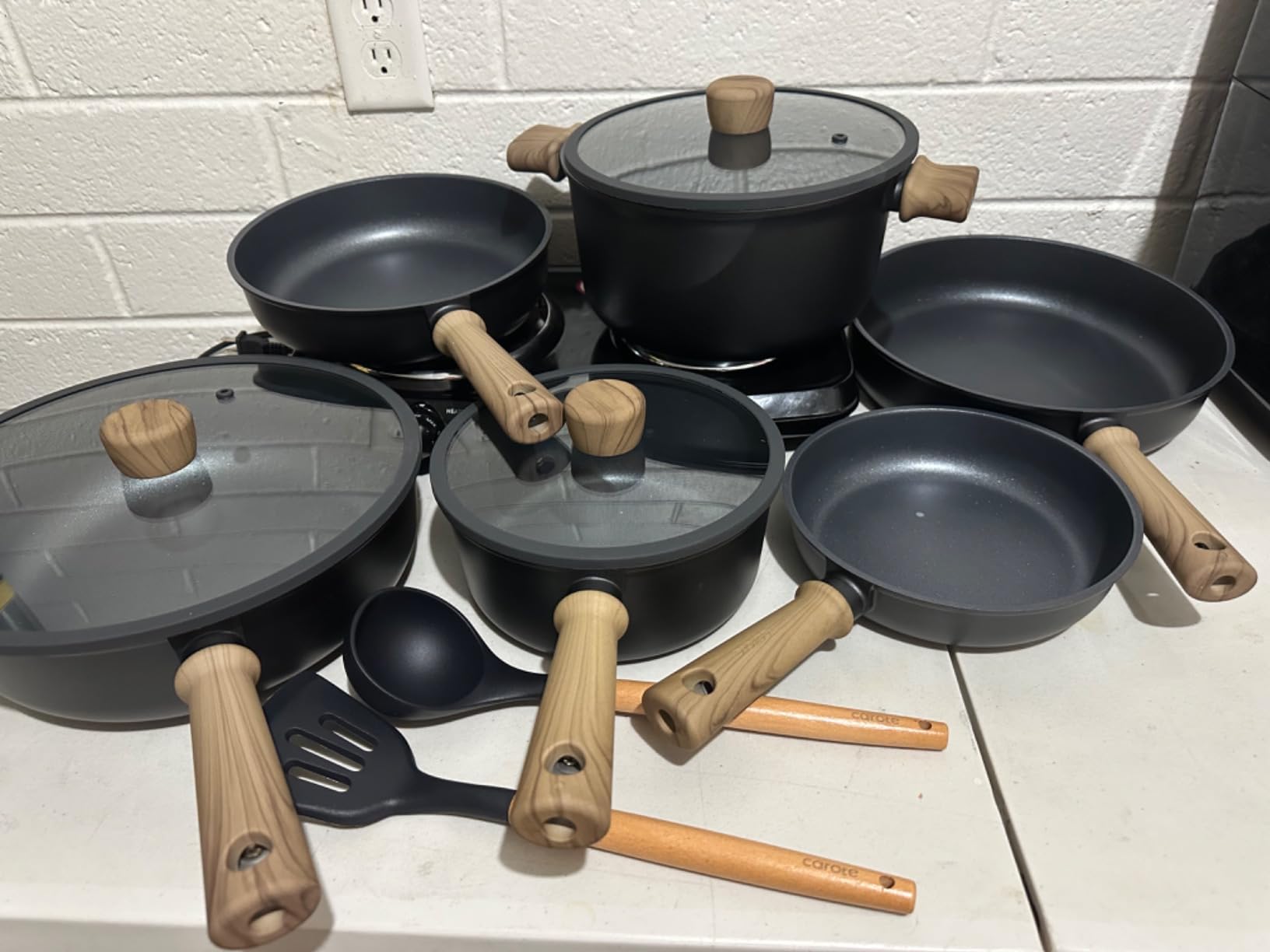 CAROTE 15pcs Tri-Ply Stainless Steel Cookware Set with Detachable Handle | Pots and Pans Set, Even Heating, Non-Toxic, Induction Compatible, Dishwasher & Oven Safe, Space Saving, Camping Cooking customer photo 2