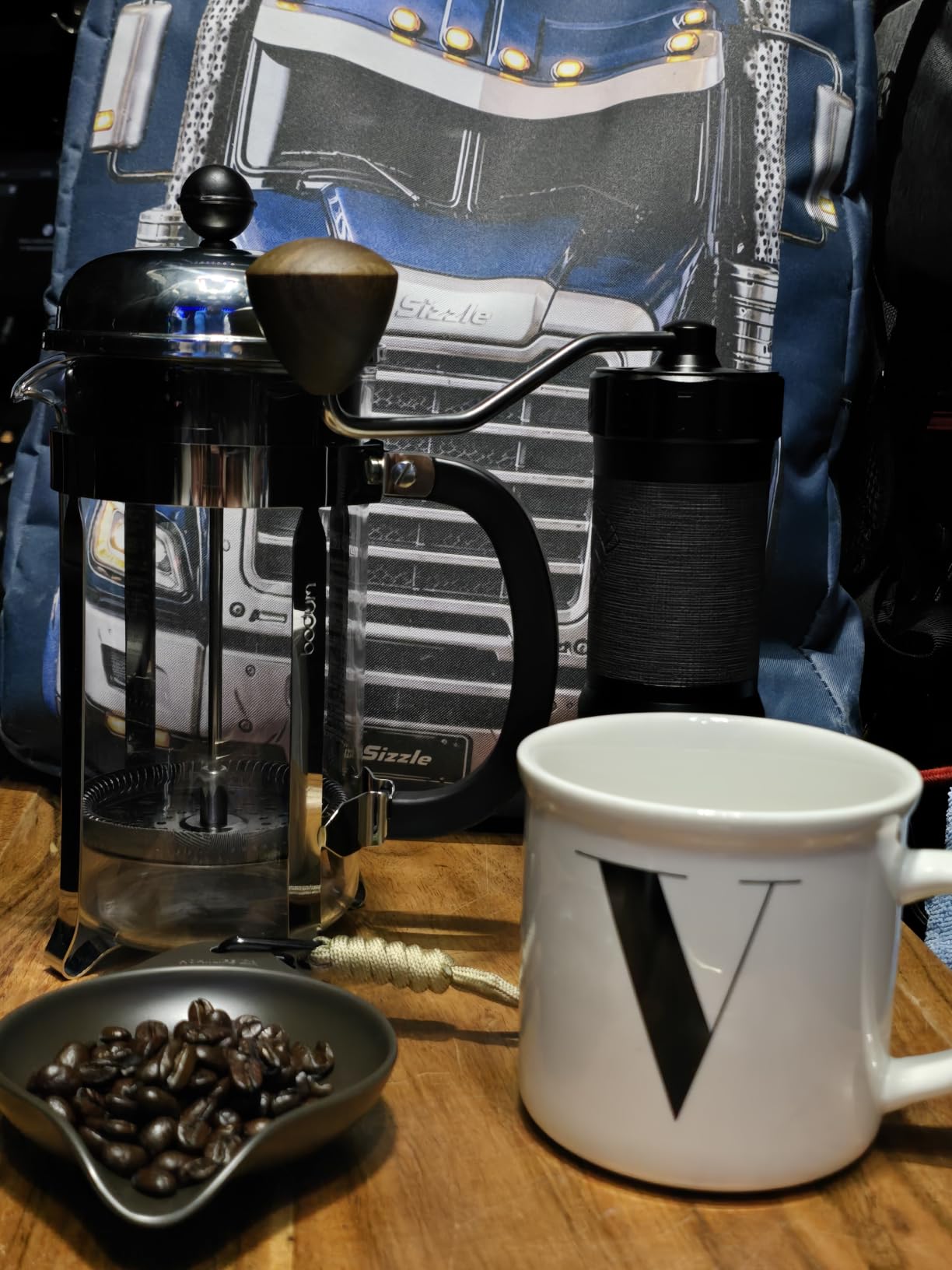 Turin H40 V2 Manual Coffee Grinder - 40mm Stainless Steel Burr, Adjustable for Espresso, Pour Over, French Press, Aluminum Body with Walnut Handle, Magnetic Dosing Cup, 30g Capacity customer photo 1