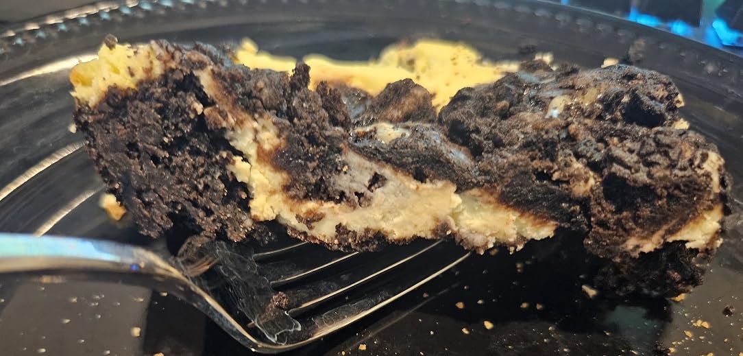 Betty Exclusives Oreo Baked Cheesecake Mix, 8.9 oz | Real Oreo Cookie Pieces, Brownie Base With Cheesecake Swirl On Top, Add Cream Cheese & Eggs, 15 Servings customer photo 1