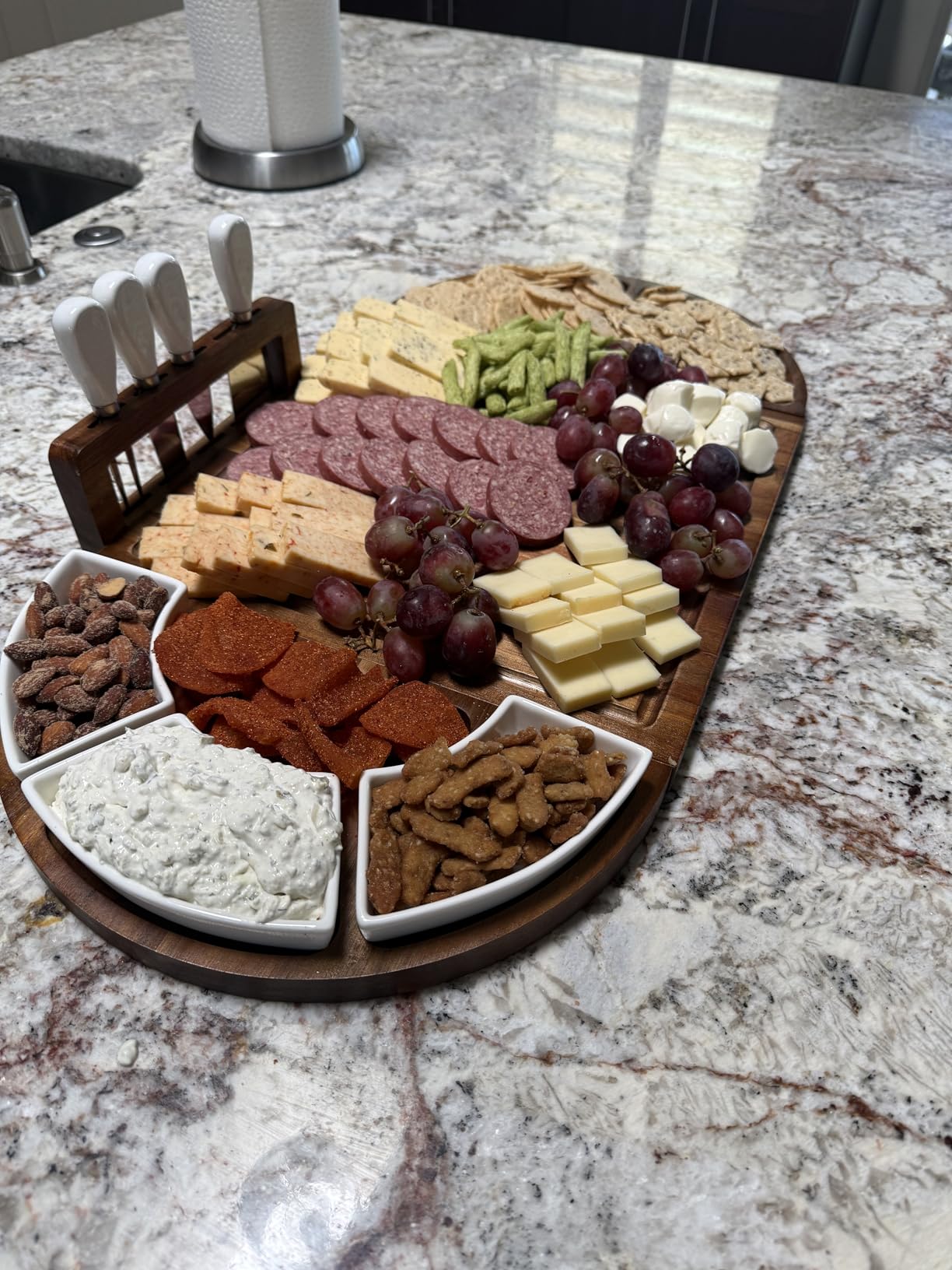 Elite Snacker Large Charcuterie Board Set, Acacia Wood, Premium Finish | Magnetic 3-Piece Acacia Wood Design, Reshapes Circle Square Heart, Expands 13 to 26 In, 4 Knives, 3 Dishes, No Oiling Needed customer photo 1