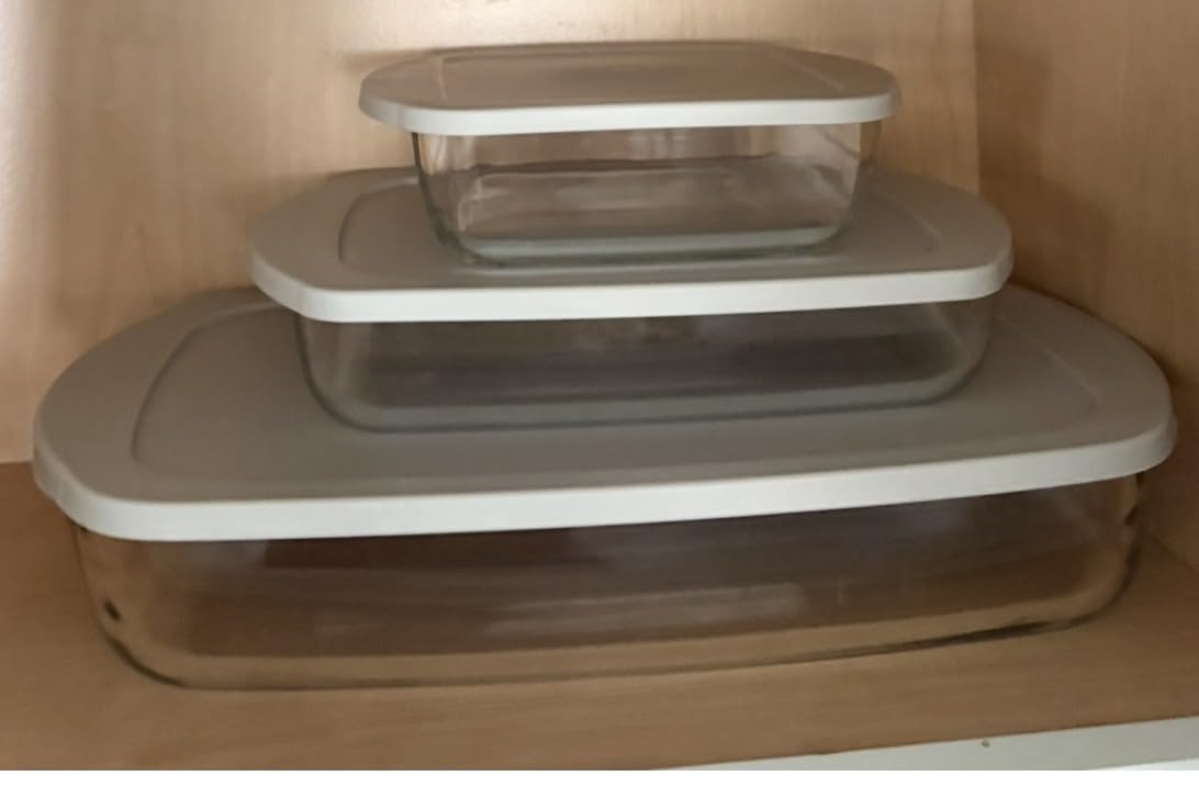 Amazon Basics Glass Baking Dishes with BPA-Free Lids, 6-Piece Bakeware Set, Borosilicate Glass customer photo 1
