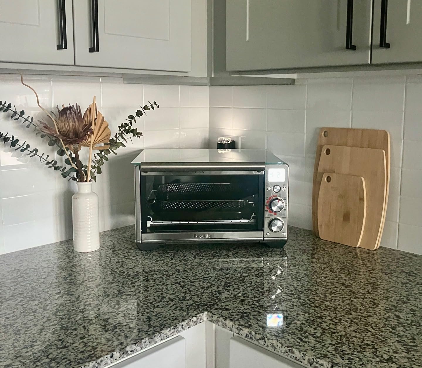 Breville BOV680BSS Smart Oven Air Fryer Compact, Brushed Stainless Steel | Enjoy crispy snacks, leftovers and meals with this small countertop oven with 5 air fry and 5 cooking functions customer photo 1