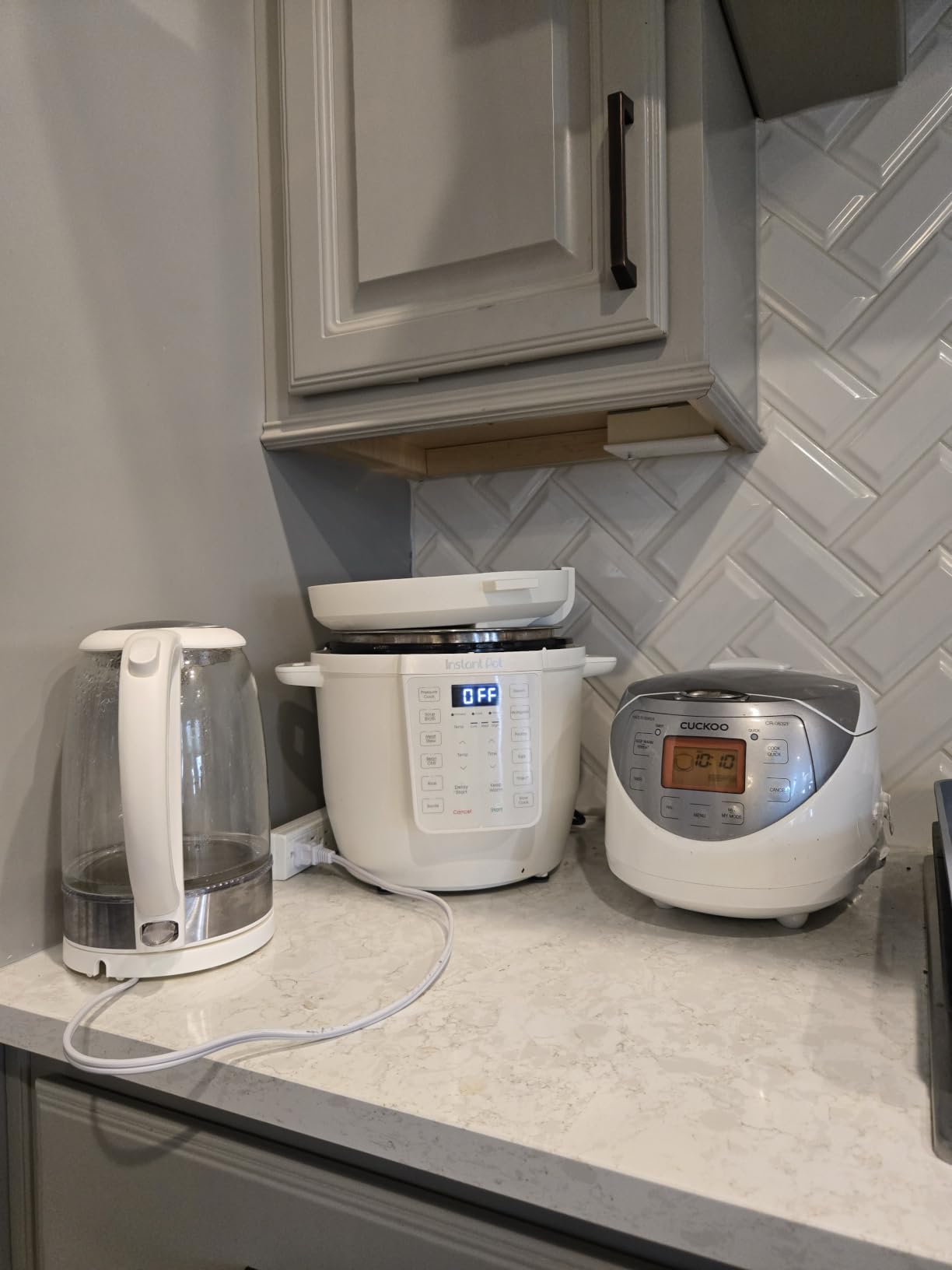Instant Pot 4QT RIO Mini 7-in-1 Multi-Cooker, Pressure Cooker, Slow cook, Sauté, Steam, Rice Maker, Yogurt, & Warmer, Black, 4 Quarts customer photo 2