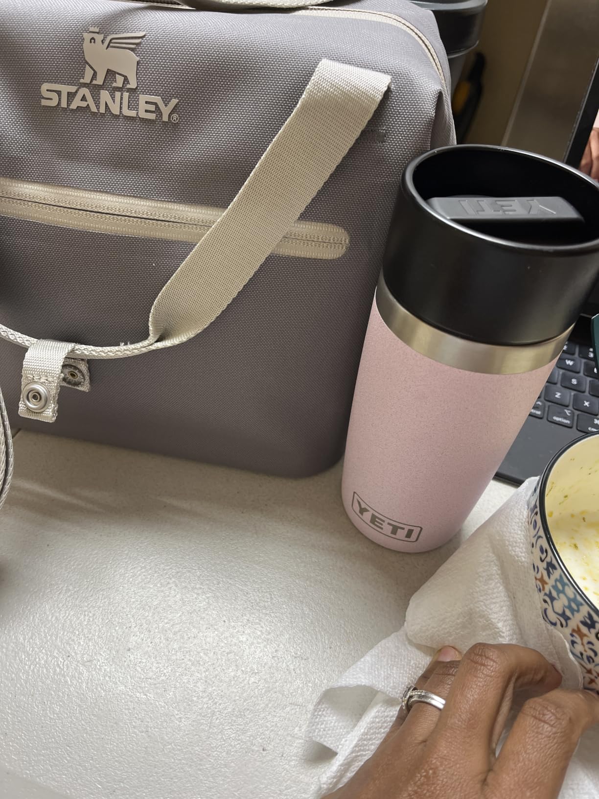YETI Rambler 16 oz Travel Bottle, Stainless Steel, Vacuum Insulated with Leakproof Commuter Cap, Black customer photo 1