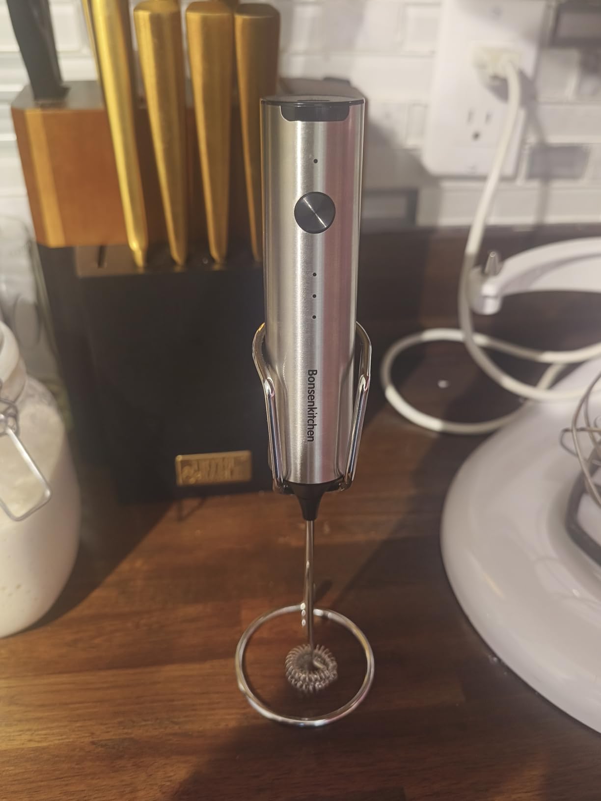 Bonsenkitchen Rechargeable Milk Frother with Stand, 3-Speed Handheld Coffee Frother, Dual Spring Whisk Electric Hand Frother Wand Drink Mixer for Lattes Cappuccino Protein, Kitchen Gifts customer photo 2