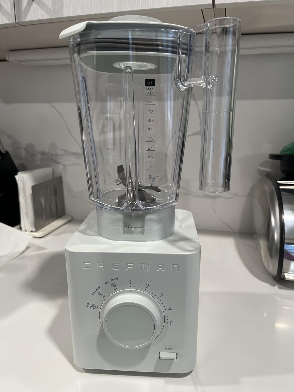 Chefman Obliterator 48 oz Countertop Blender for Smoothies, 1380W Motor to Crush Ice, Nuts, and Frozen Fruit, Auto Blend Function, Includes Tamper and Scraper customer photo 2