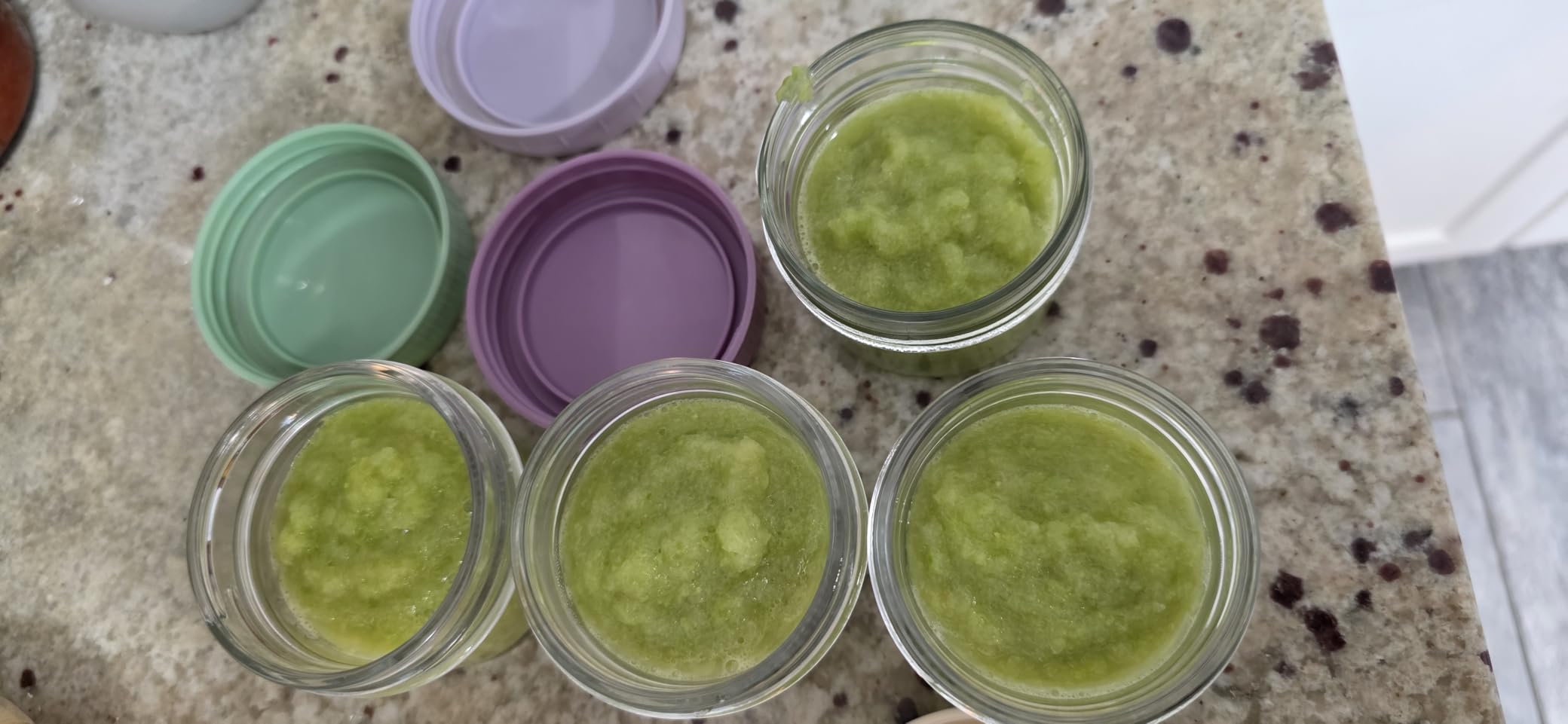 Momcozy AutoMeal Baby Food Maker - One-Step Auto Steam & Blend Food Processor, 15oz Large Cup & 6-Blade Design, Self-Cleaning, Auto 3-Stage Texture Settings customer photo 2