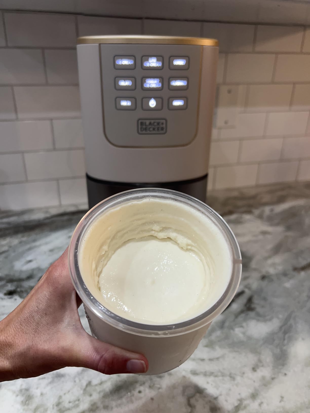 BLACK+DECKER Ice Cream Maker for Families & Kids - Make Protein, Keto & Dairy-Free Ice Cream, Gelato & Milkshakes at Home - Easy Creamy Pint Machine with Mix-Ins customer photo 2