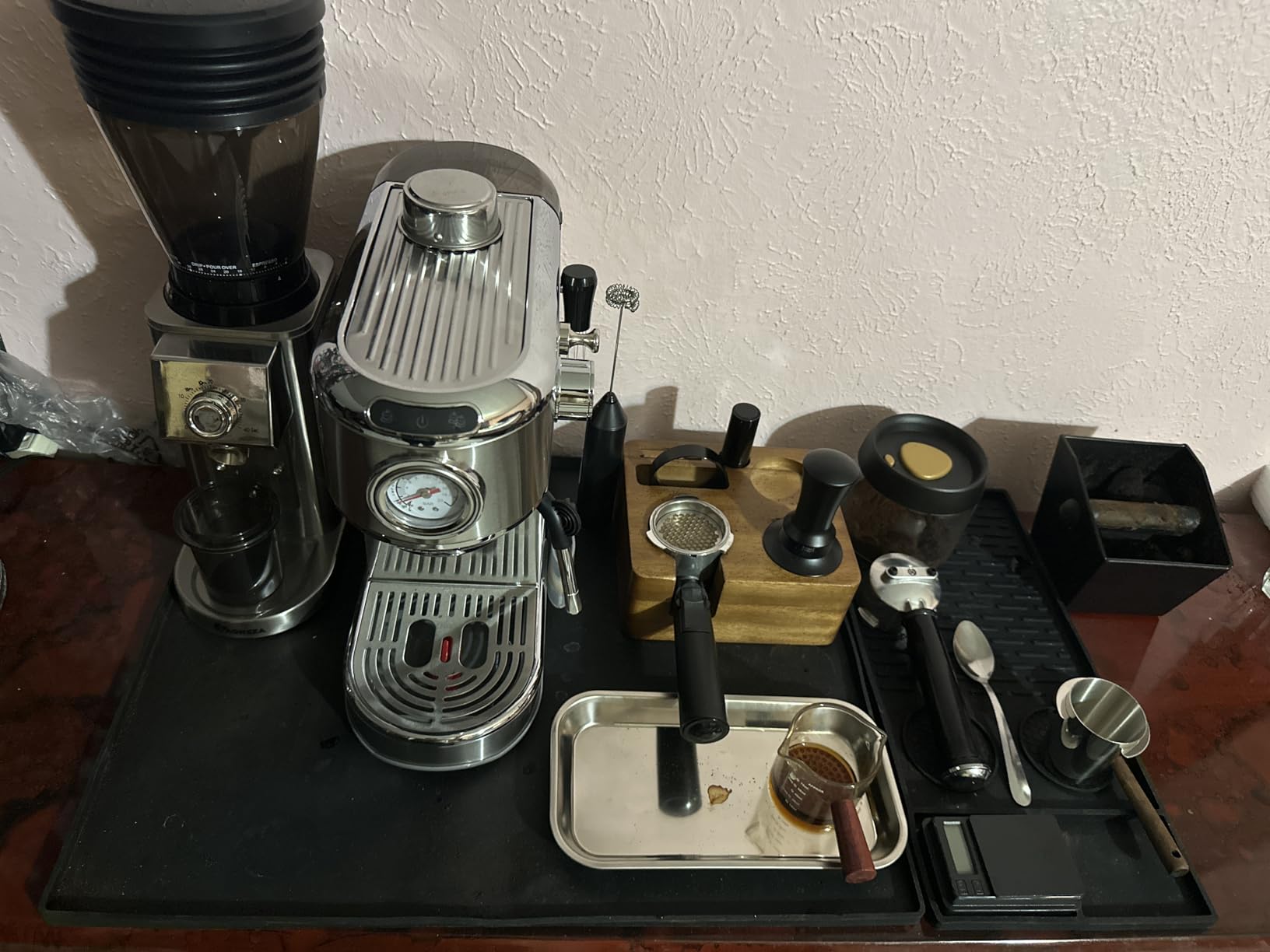IAGREEA Coffee Grinder for Home Use, Conical Burr Espresso Grinder 48 Grind Settings, 450RPM Low-Speed Anti-Static, Precision Timer for Espresso, Drip, French Press, Cold Brew, Metallic Silver customer photo 1