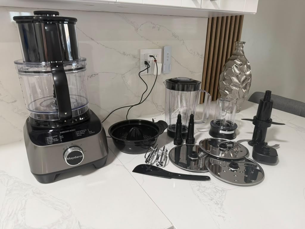 11-in-1 Food Processor and Blender Combo, 14 Cup Food Processor with Large Chute customer photo 1