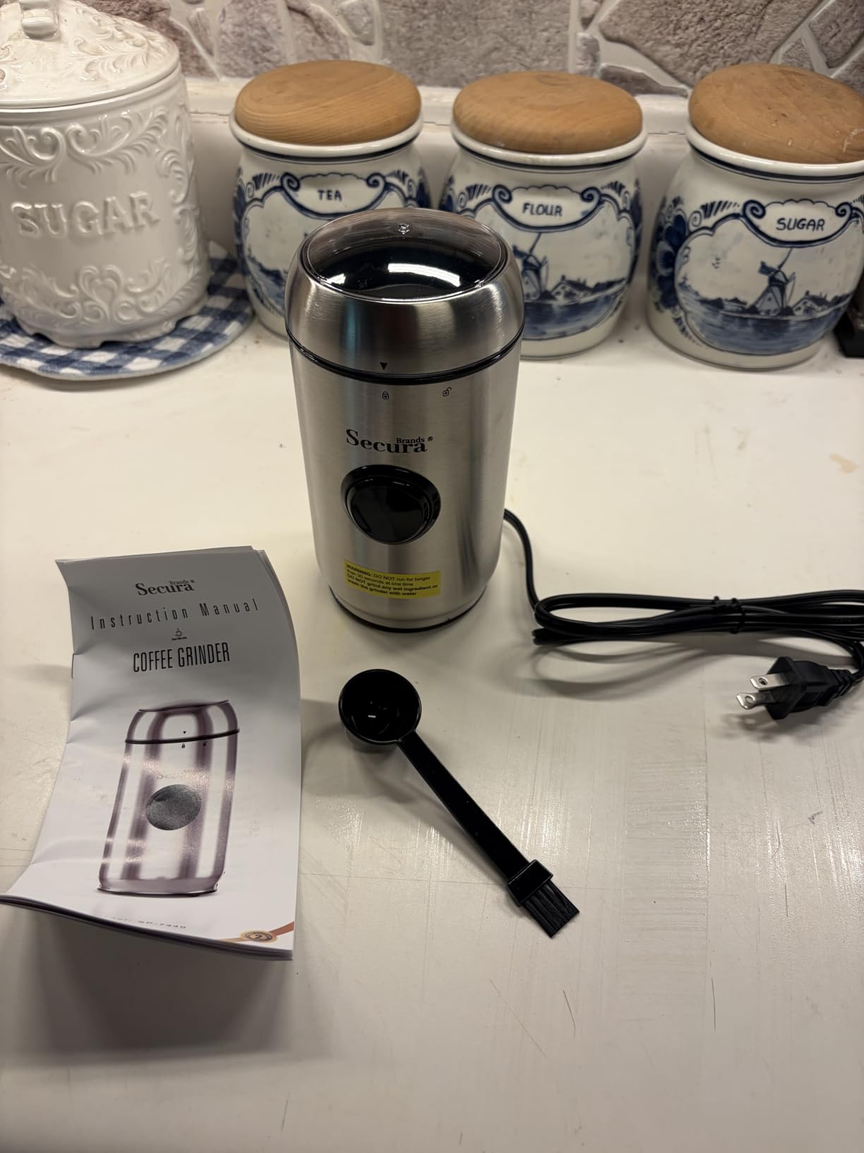 Secura Brands Electric Quiet Coffee Grinder, One-Touch Pulse Control Stainless Steel Coffee Grinder for Beans and Spices & Herbs, Silver customer photo 1