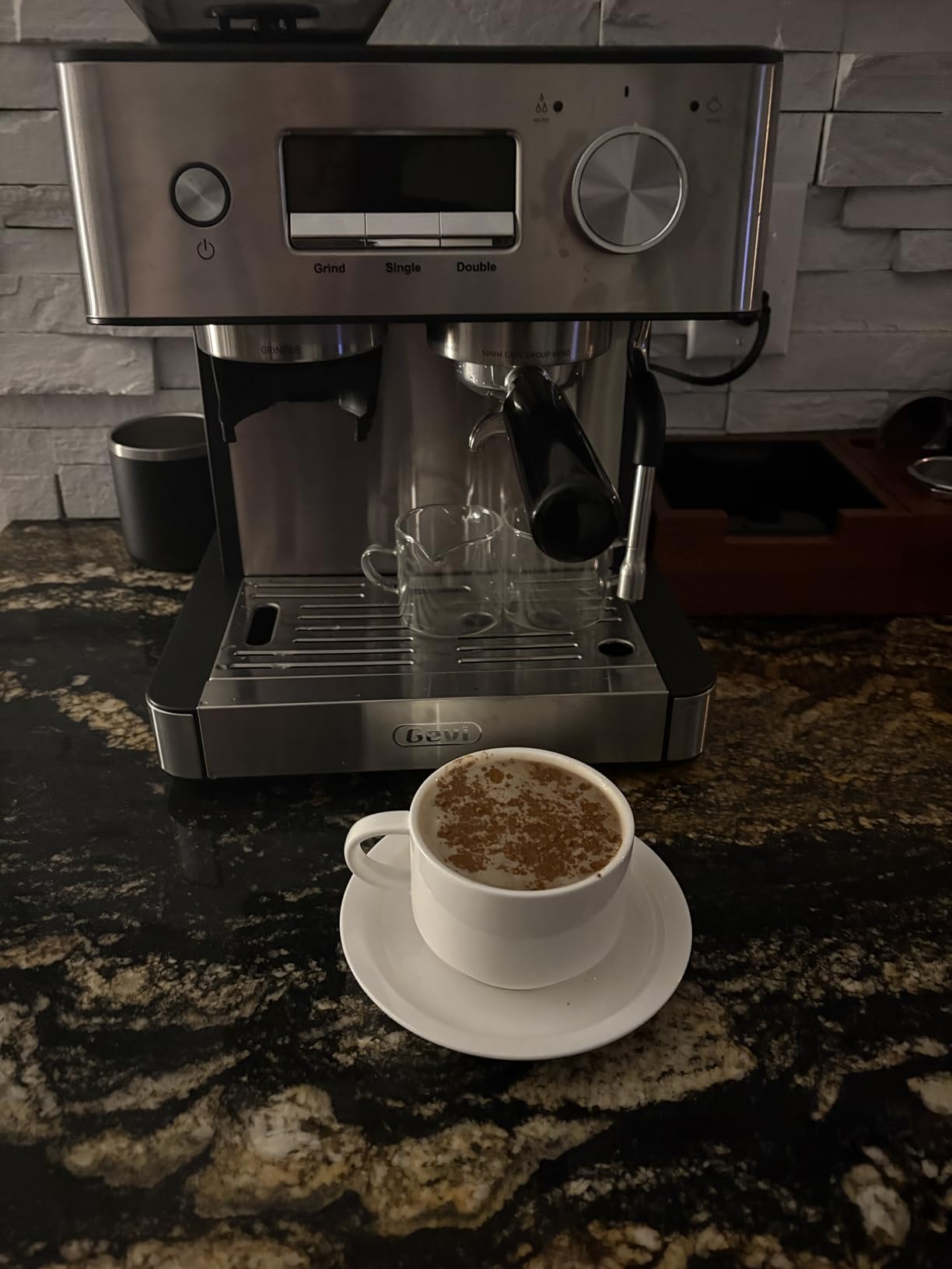 Gevi 20 Bar Espresso Machine With Built-In Grinder & Milk Frother | All-In-One Home Barista Machine Makes Latte & Cappuccino, 2.3L Detachable Tank, Stainless Steel Wand Produces Silky Microfoam customer photo 2