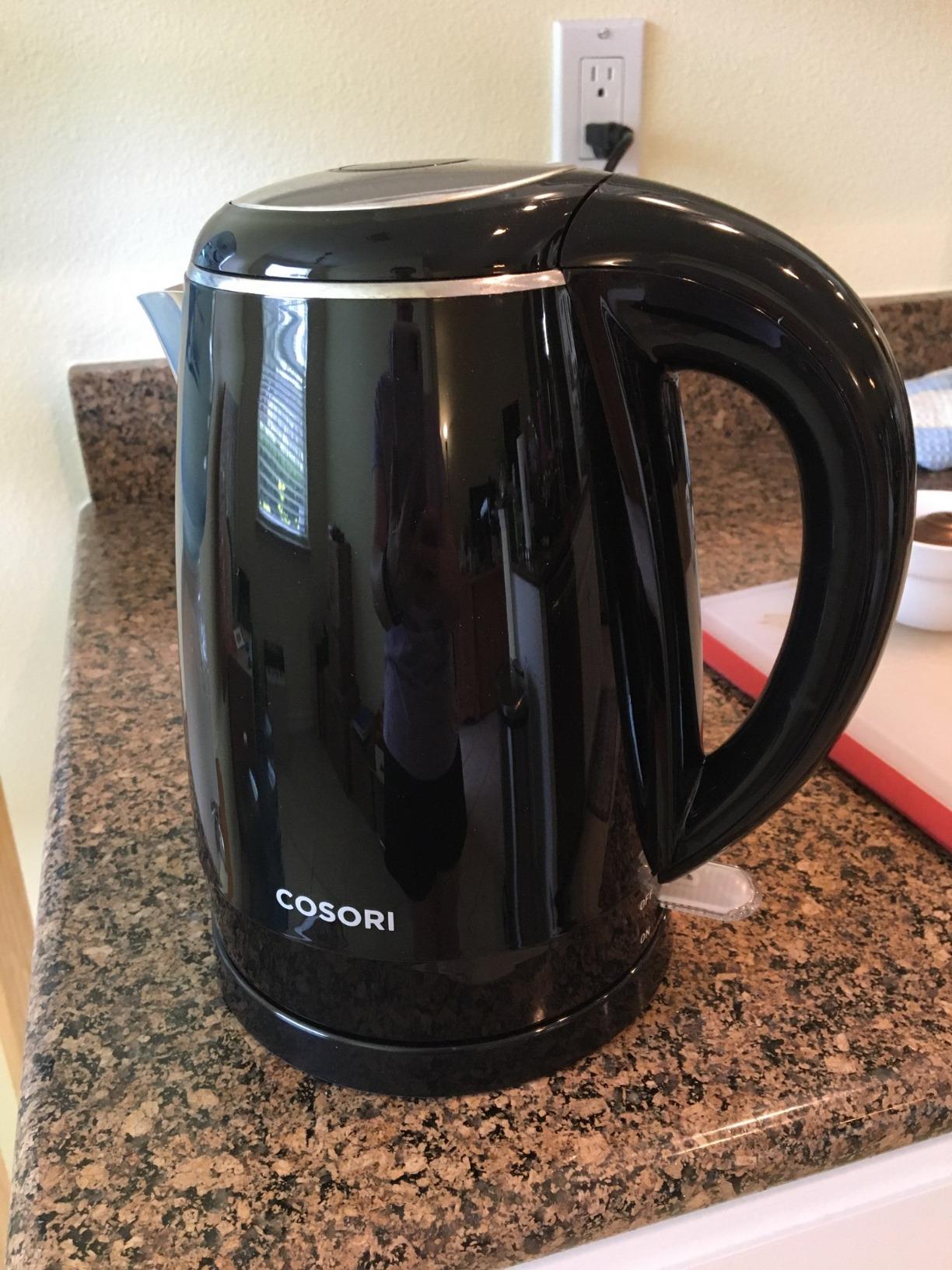 Cosori Electric Kettle, Plastic-Free Interior, Easy to Clean, Automatic Shut Off & Boil-Dry Protection, Stainless Steel Tea Kettle, Hot Water Boiler & Heater, 1.7L, 1500W customer photo 1