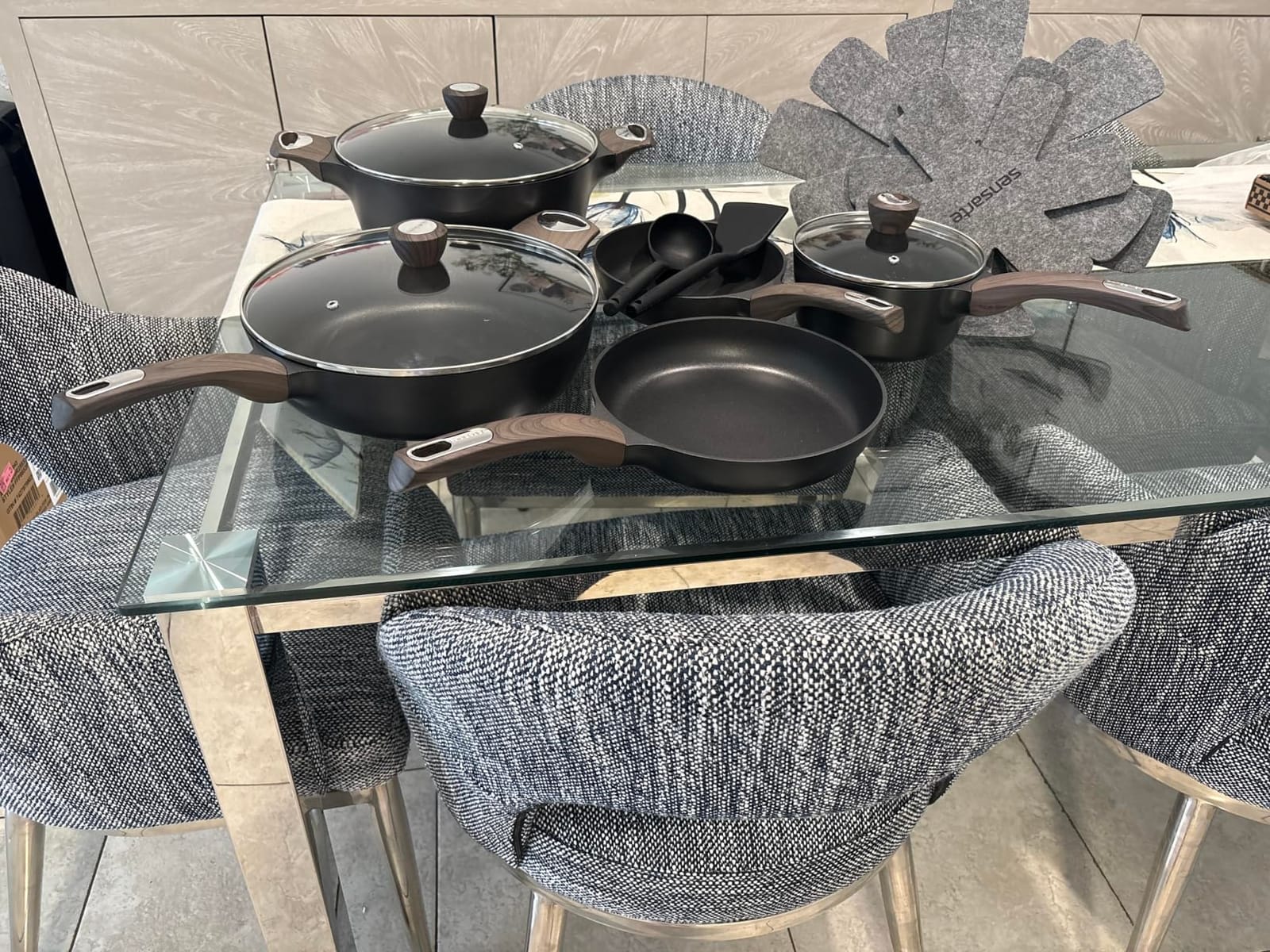 SENSARTE Ceramic Cookware Sets, Pots and Pans Set Non stick, 14 Piece Induction Cookware, Non toxic Healthy Non Stick Kitchen Cooking Set, with Frying Pans Set, PFAS PTFE PFOA PFOS Free customer photo 1