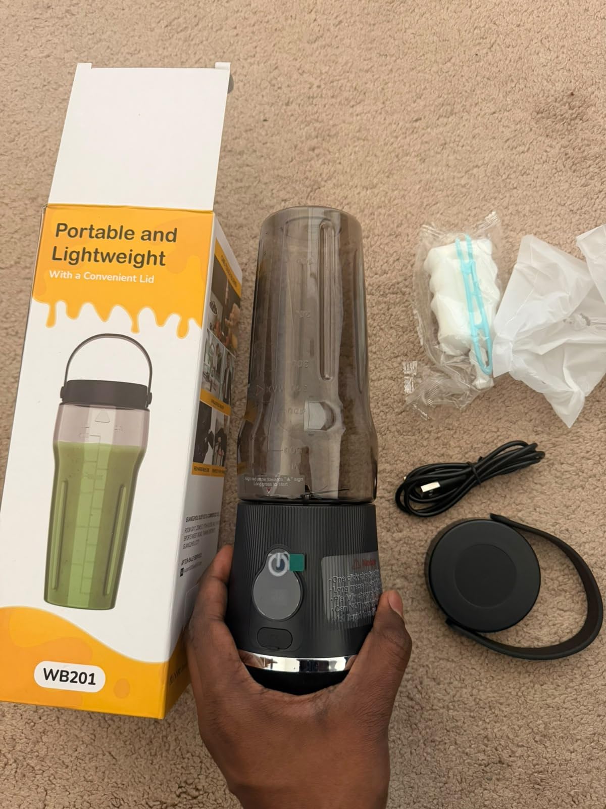 Portable Blender for Smoothies & Shakes, 17oz Personal Blender, USB-C Rechargeable, LED Display, Black customer photo 1