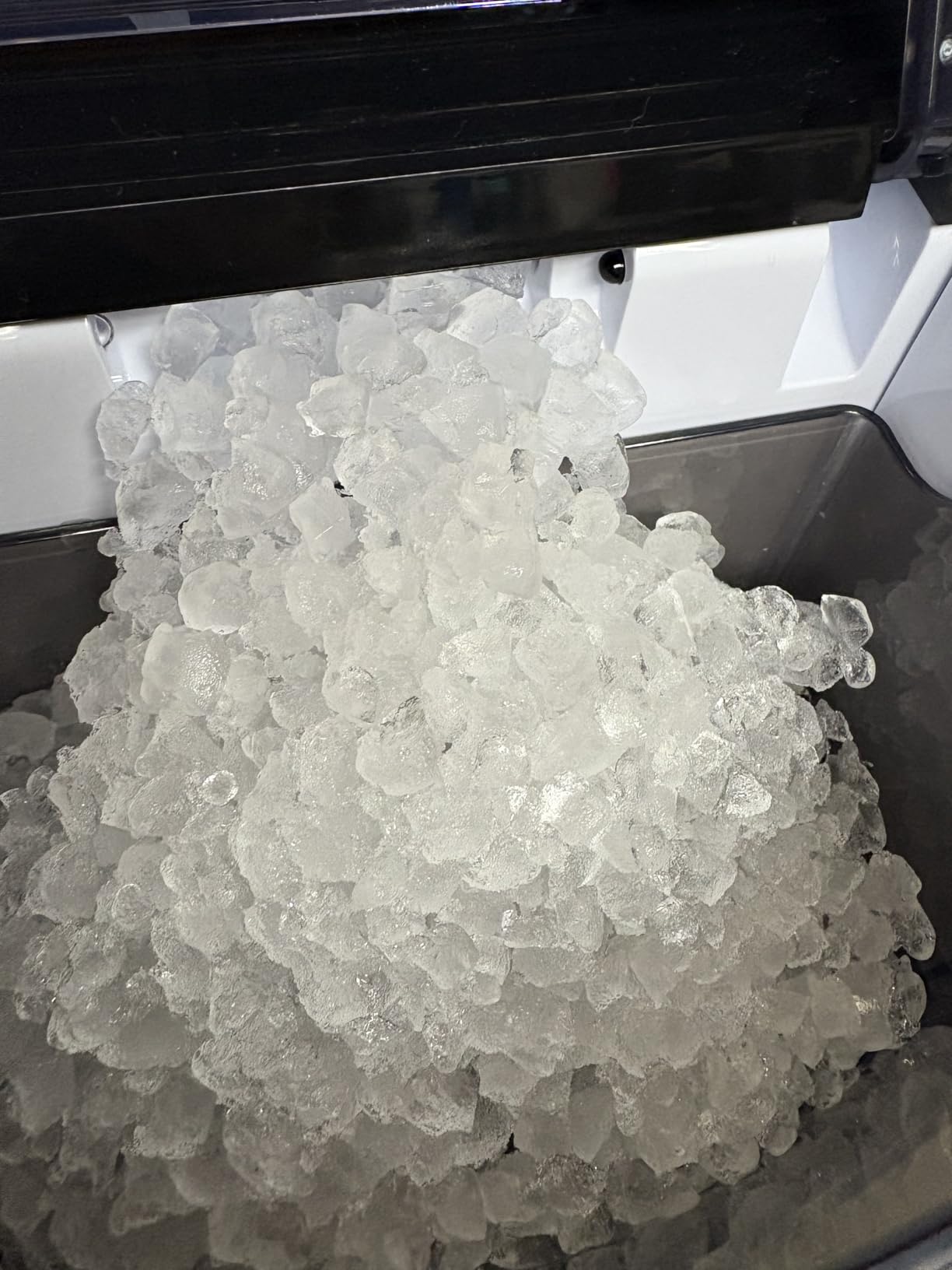 Euhomy Countertop Nugget Ice Maker, 35lbs Daily Sonic Crushed Ice Machine customer photo 2