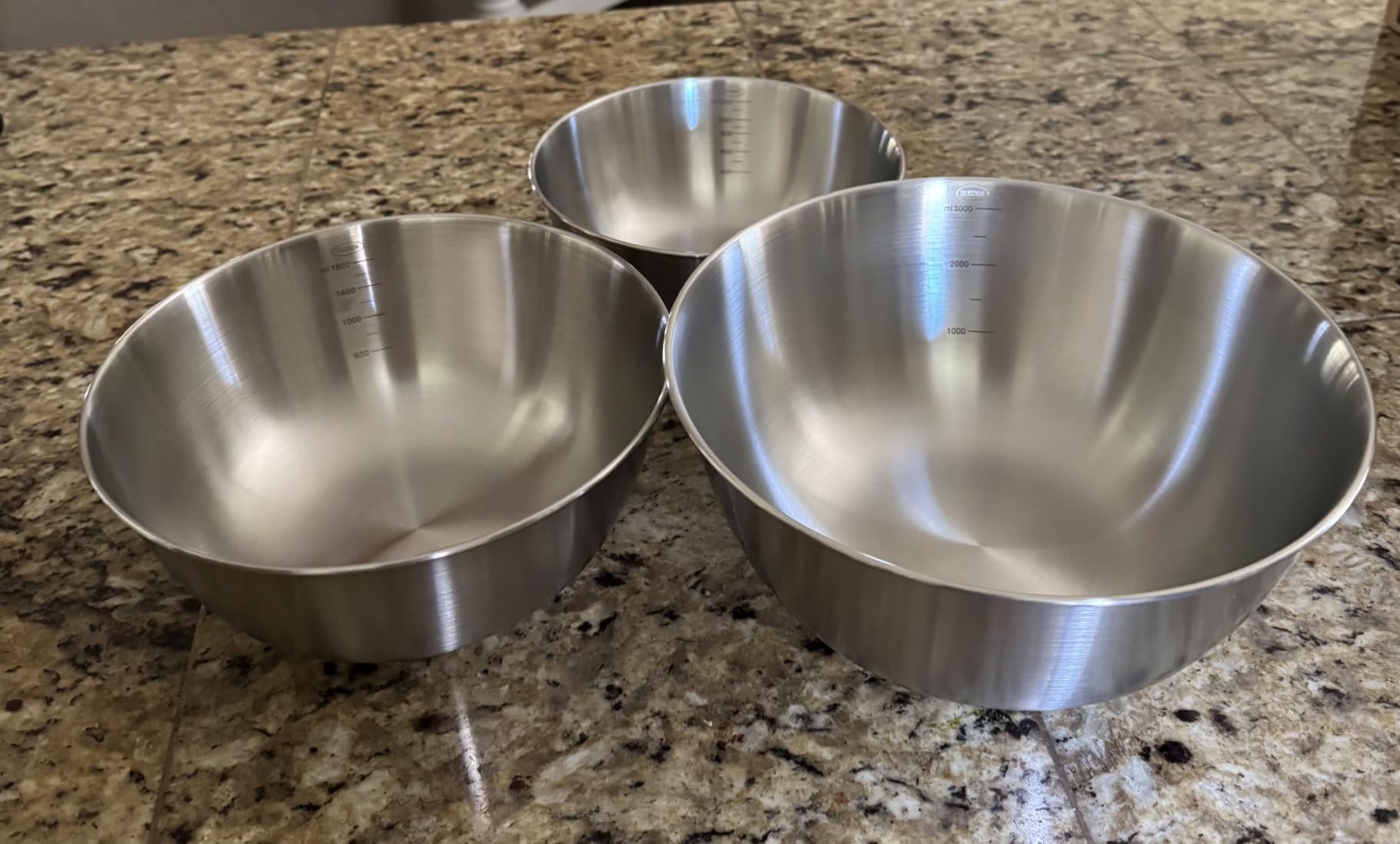 TINSKY 3 Pcs Stainless Steel Mixing Bowls Set Food Grade 304 Metal Nesting Prep Bowls for Kitchen Cooking Baking Salad, Dishwasher Safe (1.5, 2.2, 3.4 Qt) customer photo 1