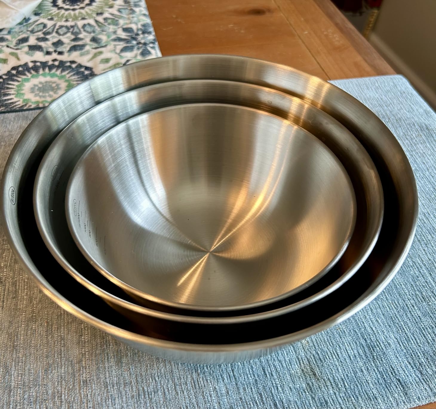 TINSKY 3 Pcs Stainless Steel Mixing Bowls Set Food Grade 304 Metal Nesting Prep Bowls for Kitchen Cooking Baking Salad, Dishwasher Safe (1.5, 2.2, 3.4 Qt) customer photo 2
