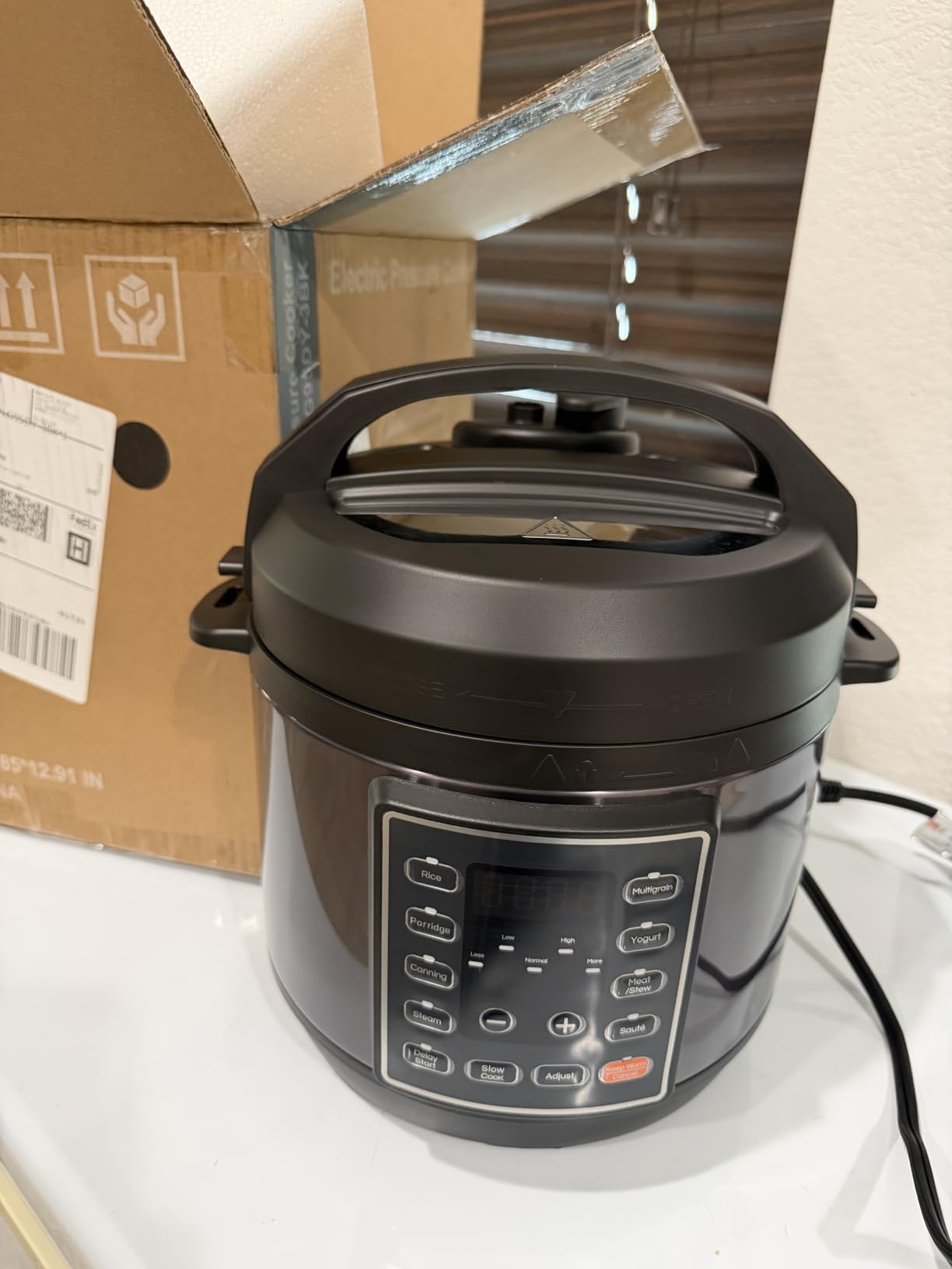 OLIXIS 10-In-1 Electric Pressure Cooker, 3 Quart Multi Cooker for Rice, Stew and Steam, Small Programmable Stainless Steel Pot with Slow Cook Function and Ceramic Inner Pot customer photo 1