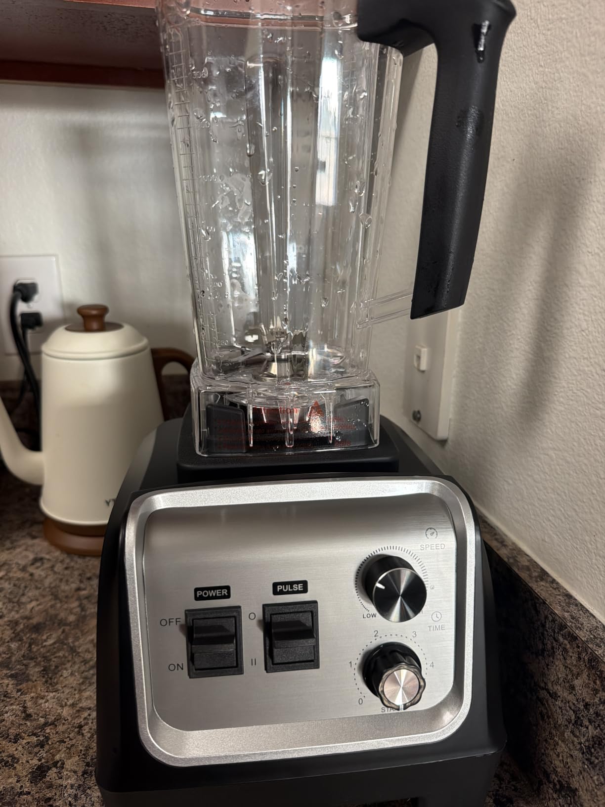 H-Duka 1800W Blender for Smoothies, 70oz Pitcher & 20oz Grinder, 28000 RPM customer photo 1