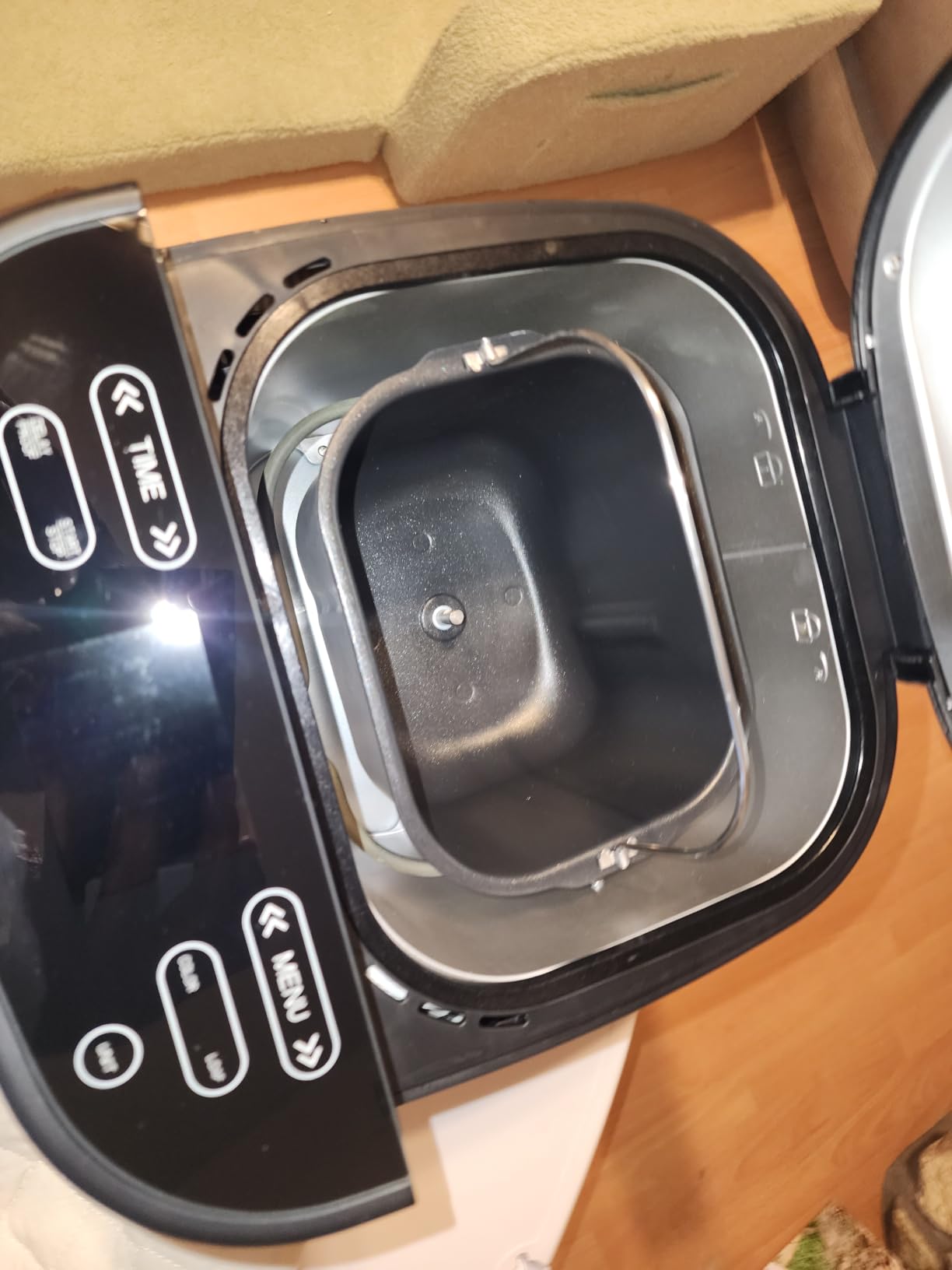 2026 Upgraded 2.5LB Bread Maker with Built-in Electronic Scale | 25-in-1 Bread Machine, Beginner-Friendly with Adjustable Baking & Fermentation, Non-Stick Easy-Clean Pan, Milk White customer photo 1
